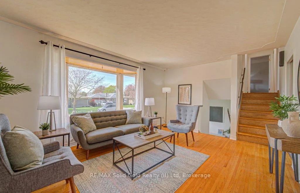 Photo 8 of 79 Woodhaven Road, Kitchener — HOMEH