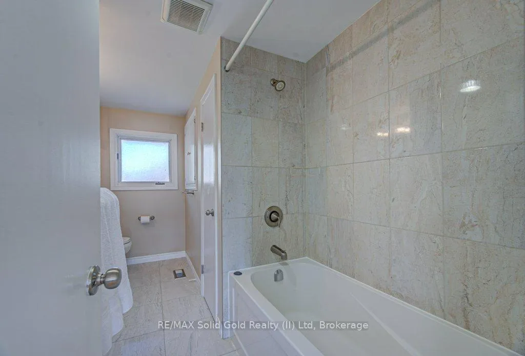 Photo 30 of 79 Woodhaven Road, Kitchener — HOMEH