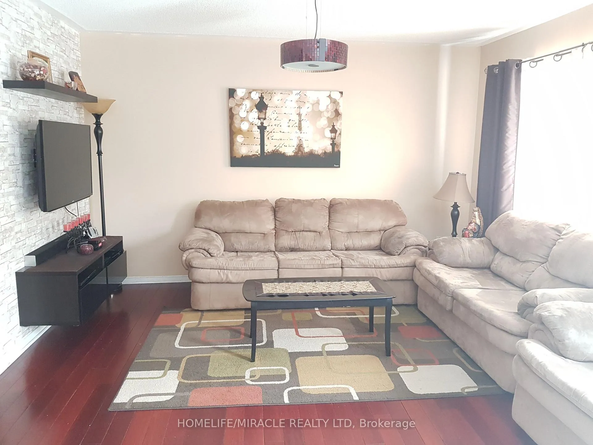 Photo 5 of Unit Upper, 28 Nautical Drive, Brampton, Sandringham-Wellington — HOMEH