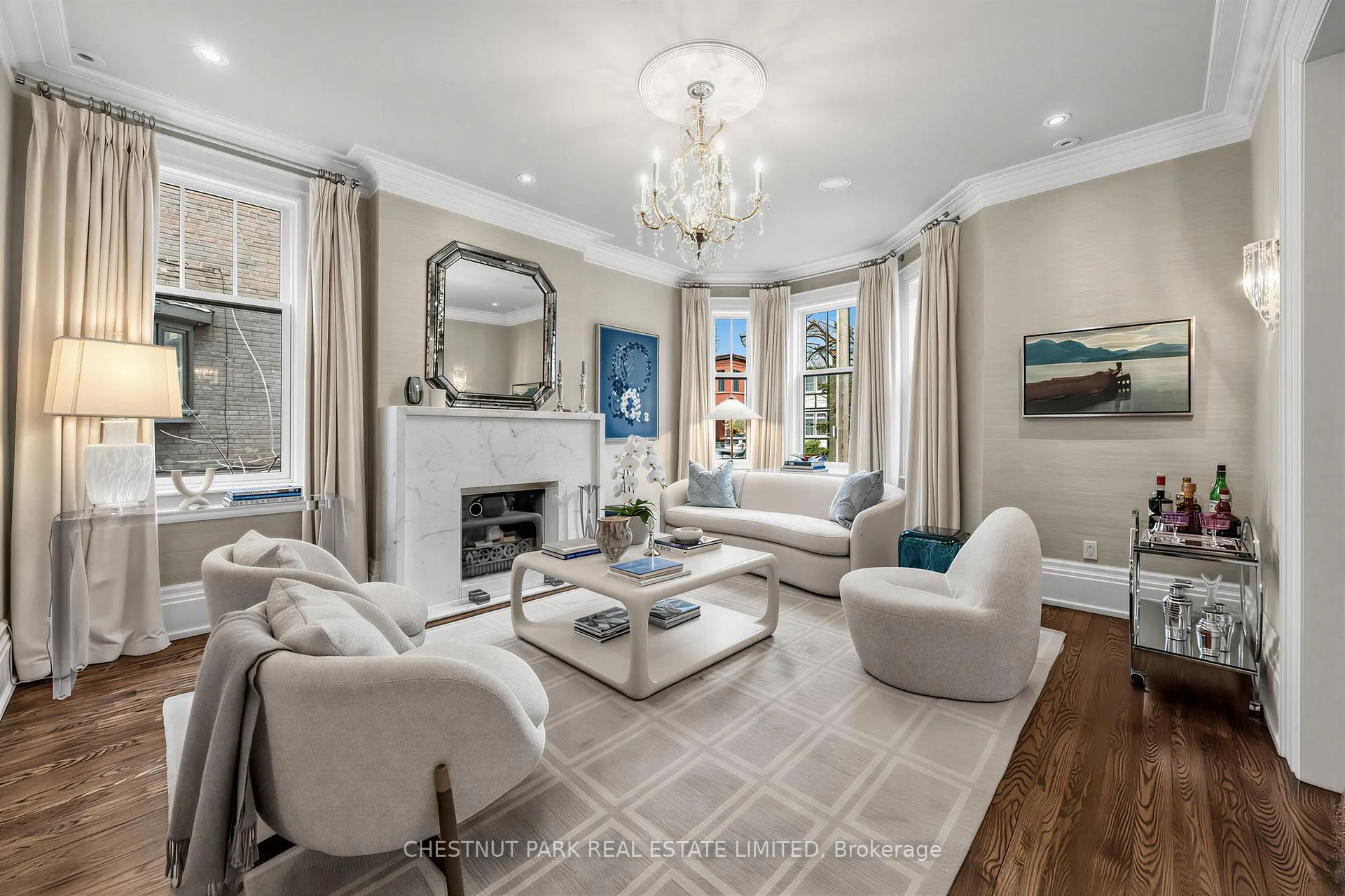 Photo 2 of 94 Walmer Road, Toronto, The Annex — HOMEH