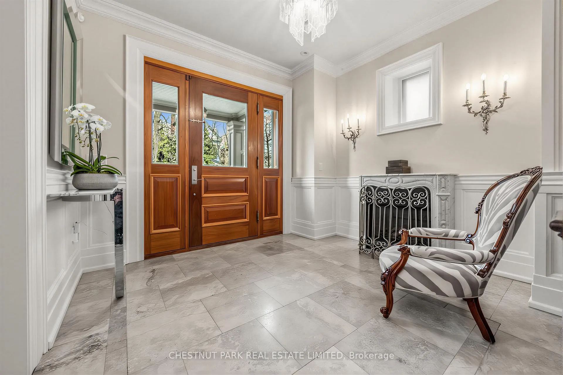 Photo 9 of 94 Walmer Road, Toronto, The Annex — HOMEH