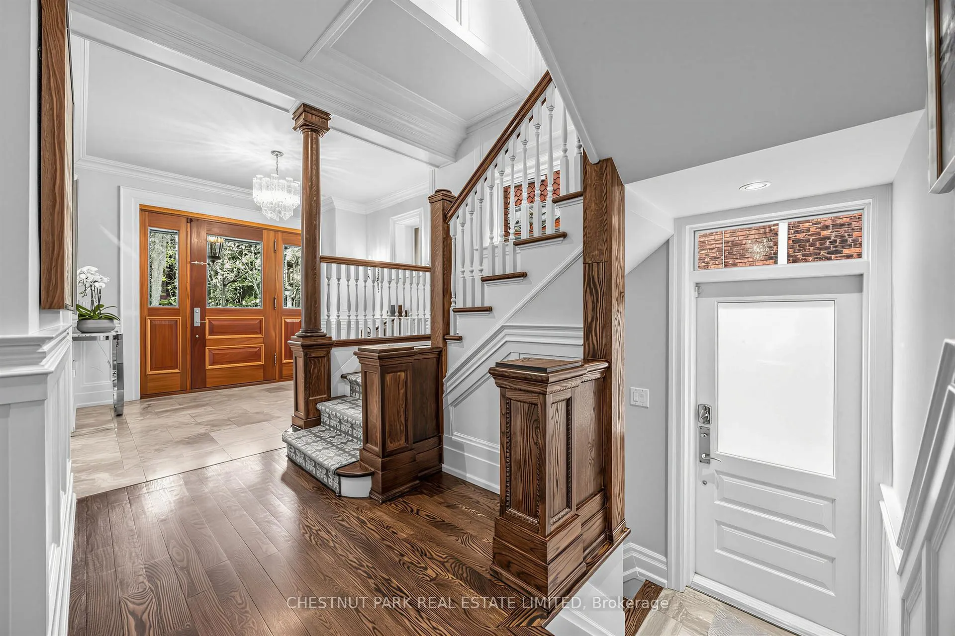 Photo 10 of 94 Walmer Road, Toronto, The Annex — HOMEH
