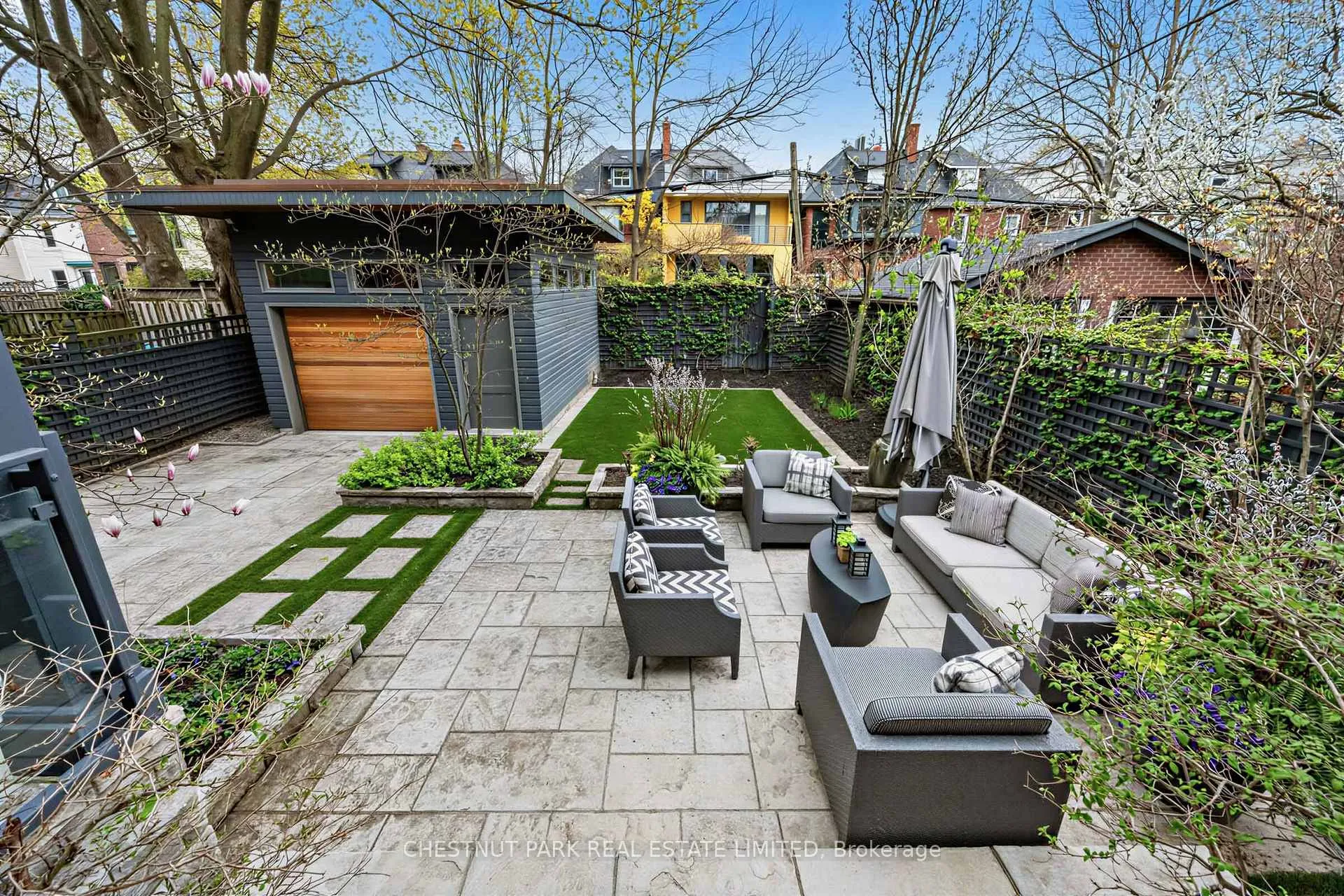 Photo 29 of 94 Walmer Road, Toronto, The Annex — HOMEH