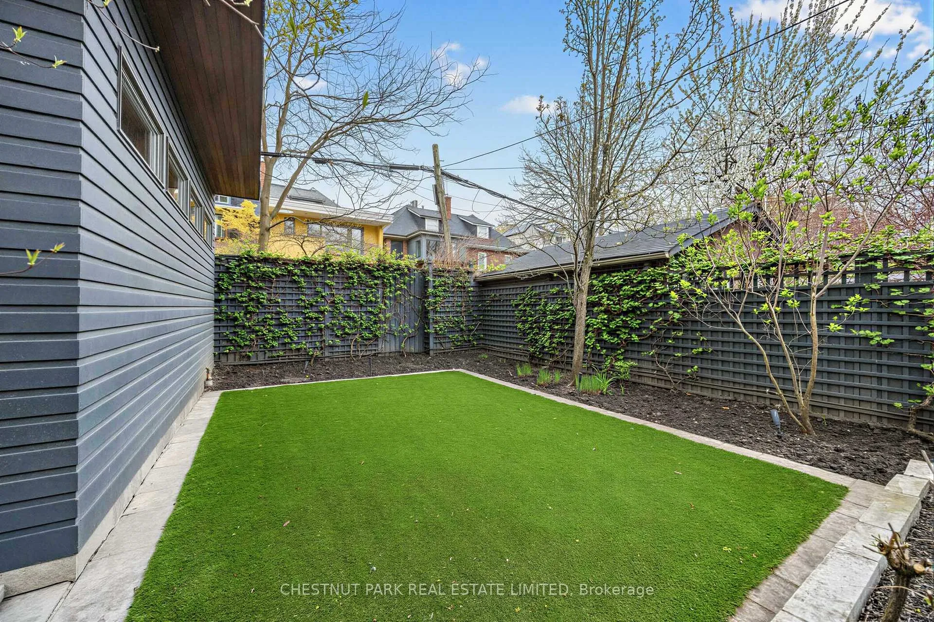Photo 33 of 94 Walmer Road, Toronto, The Annex — HOMEH