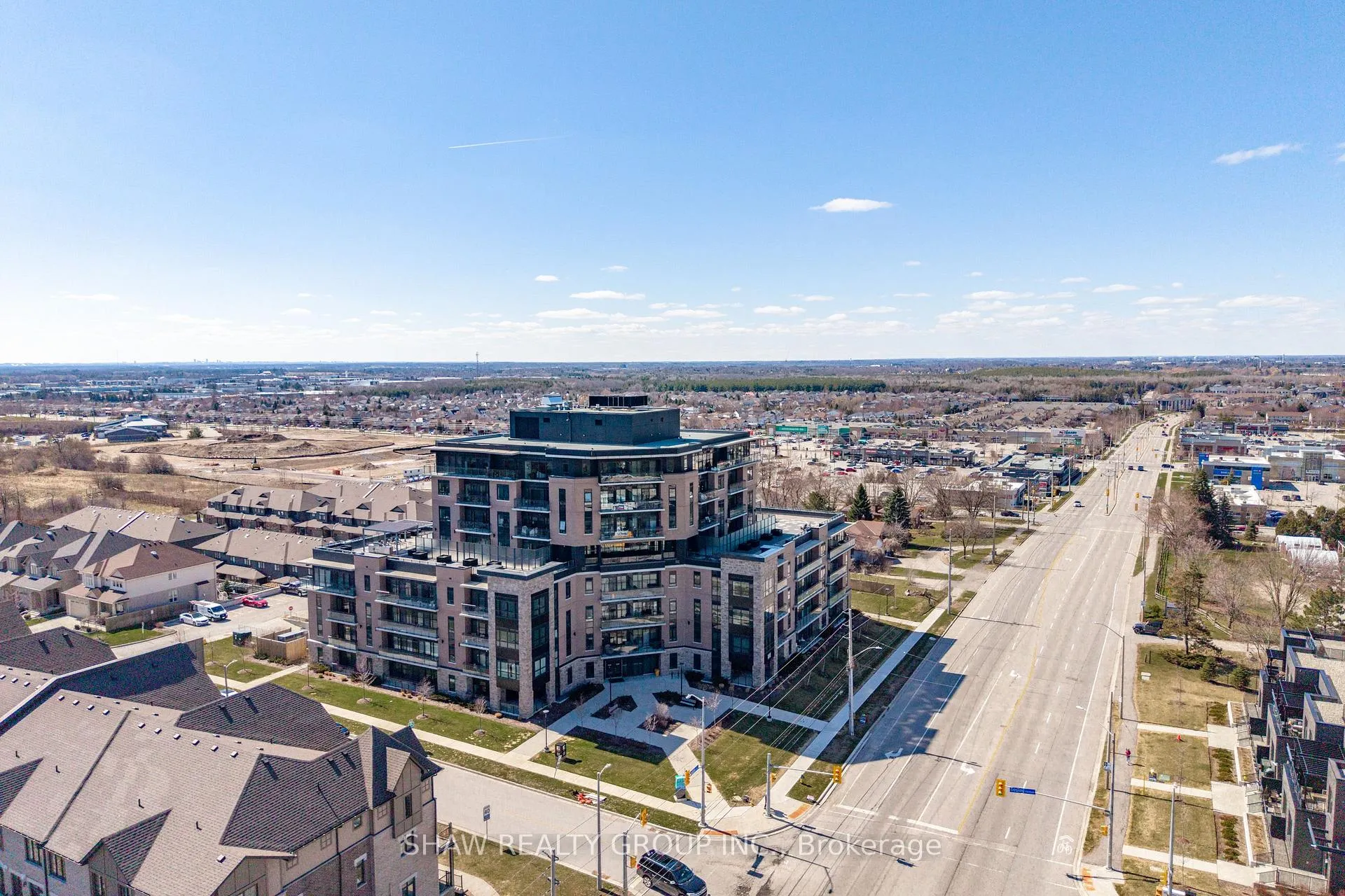 Photo 7 of Unit 805, 332 Gosling Gardens, Guelph, Clairfields/Hanlon Business Park — HOMEH