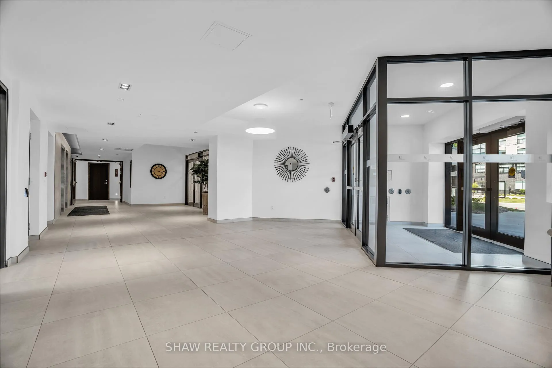 Photo 9 of Unit 805, 332 Gosling Gardens, Guelph, Clairfields/Hanlon Business Park — HOMEH