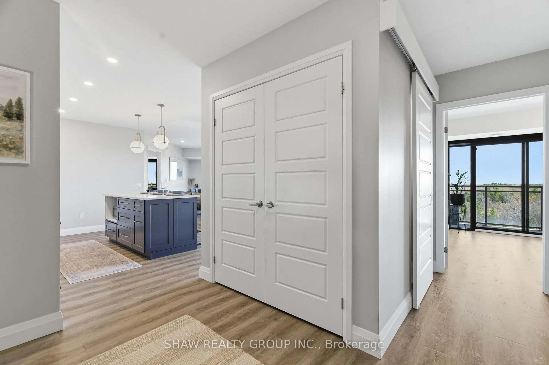 Photo 11 of Unit 805, 332 Gosling Gardens, Guelph, Clairfields/Hanlon Business Park — HOMEH