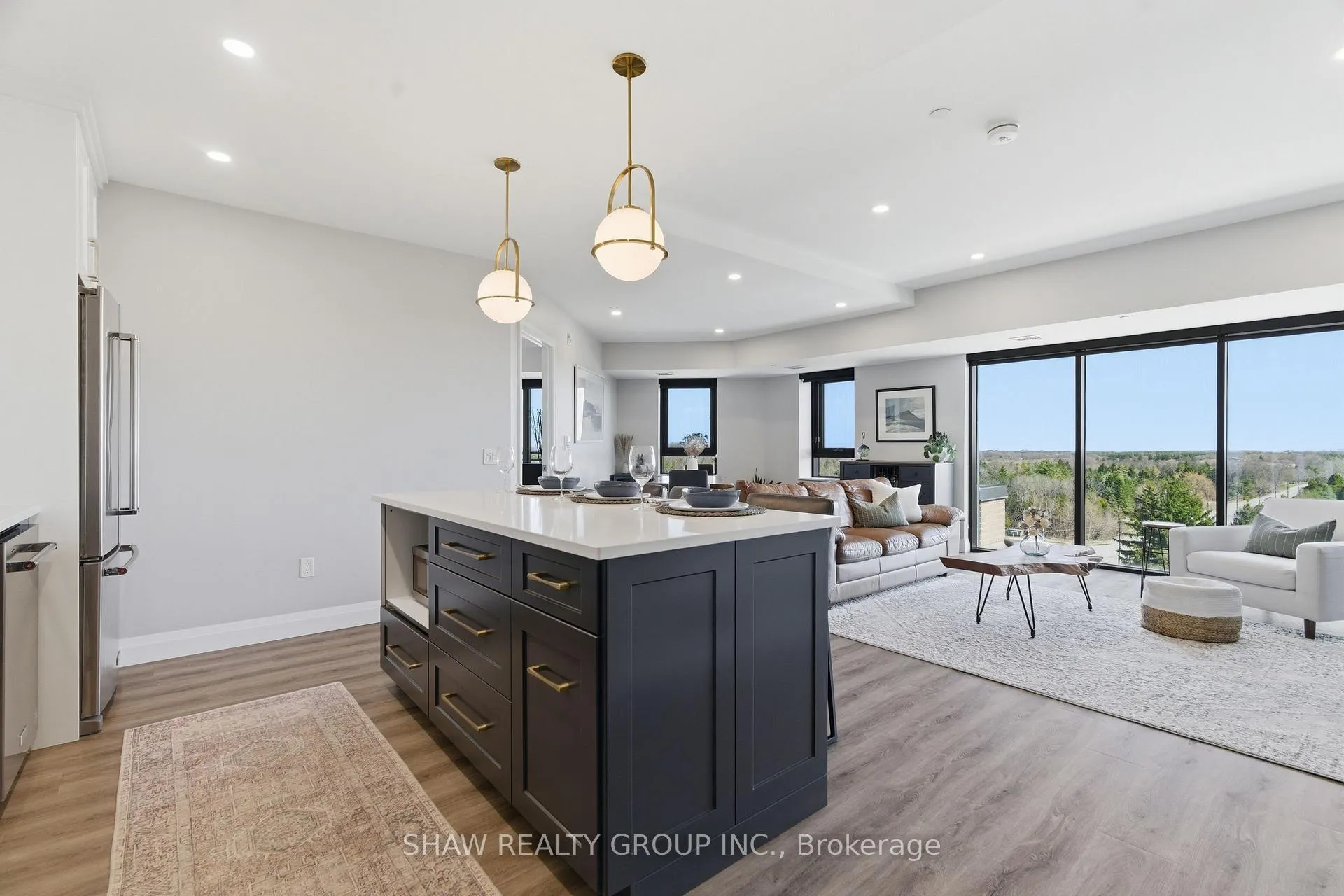 Photo 12 of Unit 805, 332 Gosling Gardens, Guelph, Clairfields/Hanlon Business Park — HOMEH