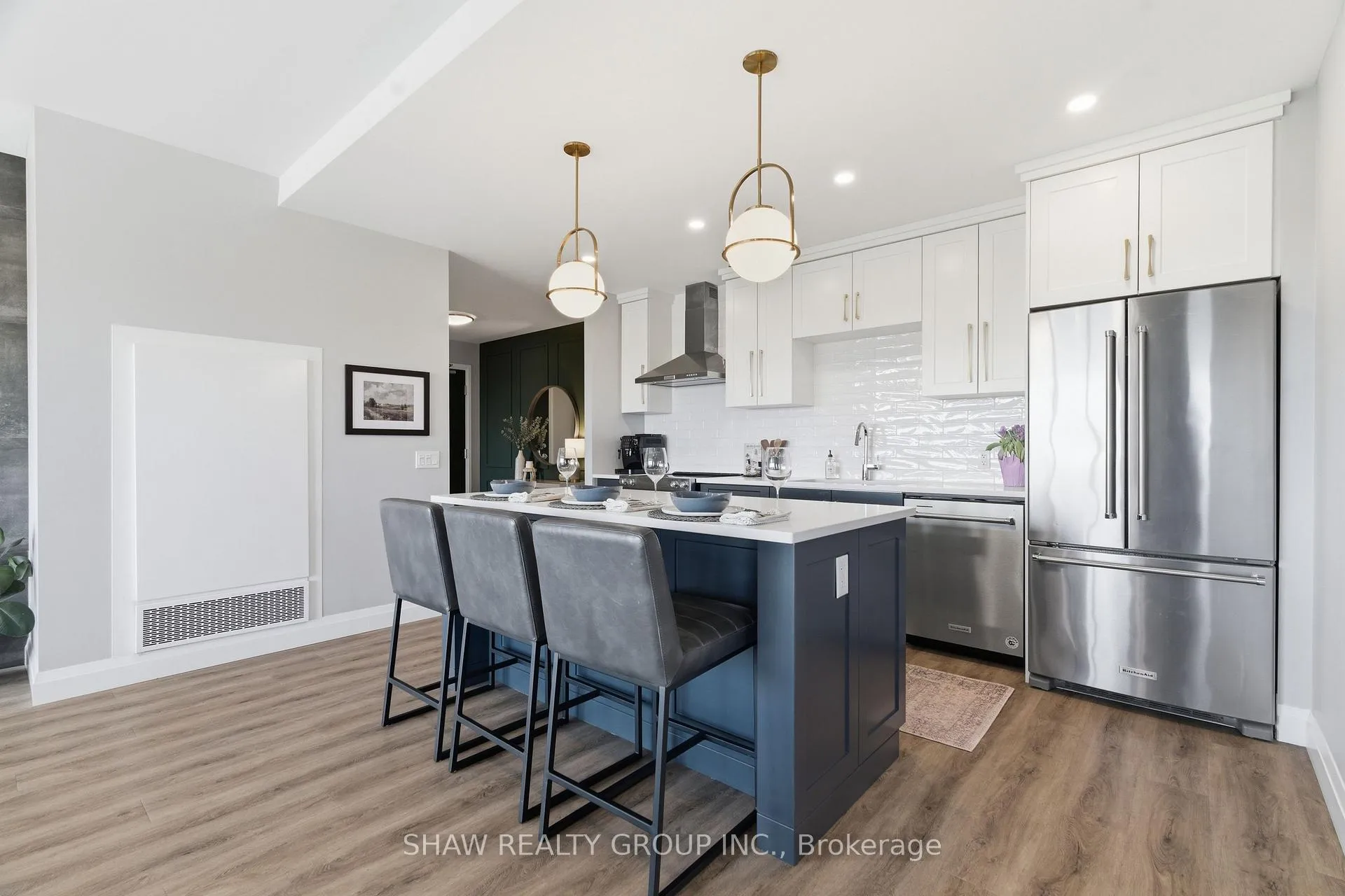 Photo 14 of Unit 805, 332 Gosling Gardens, Guelph, Clairfields/Hanlon Business Park — HOMEH