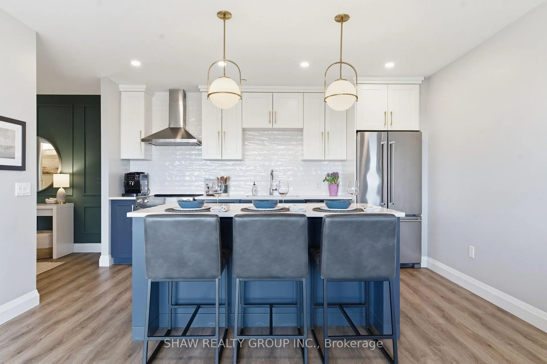 Photo 18 of Unit 805, 332 Gosling Gardens, Guelph, Clairfields/Hanlon Business Park — HOMEH