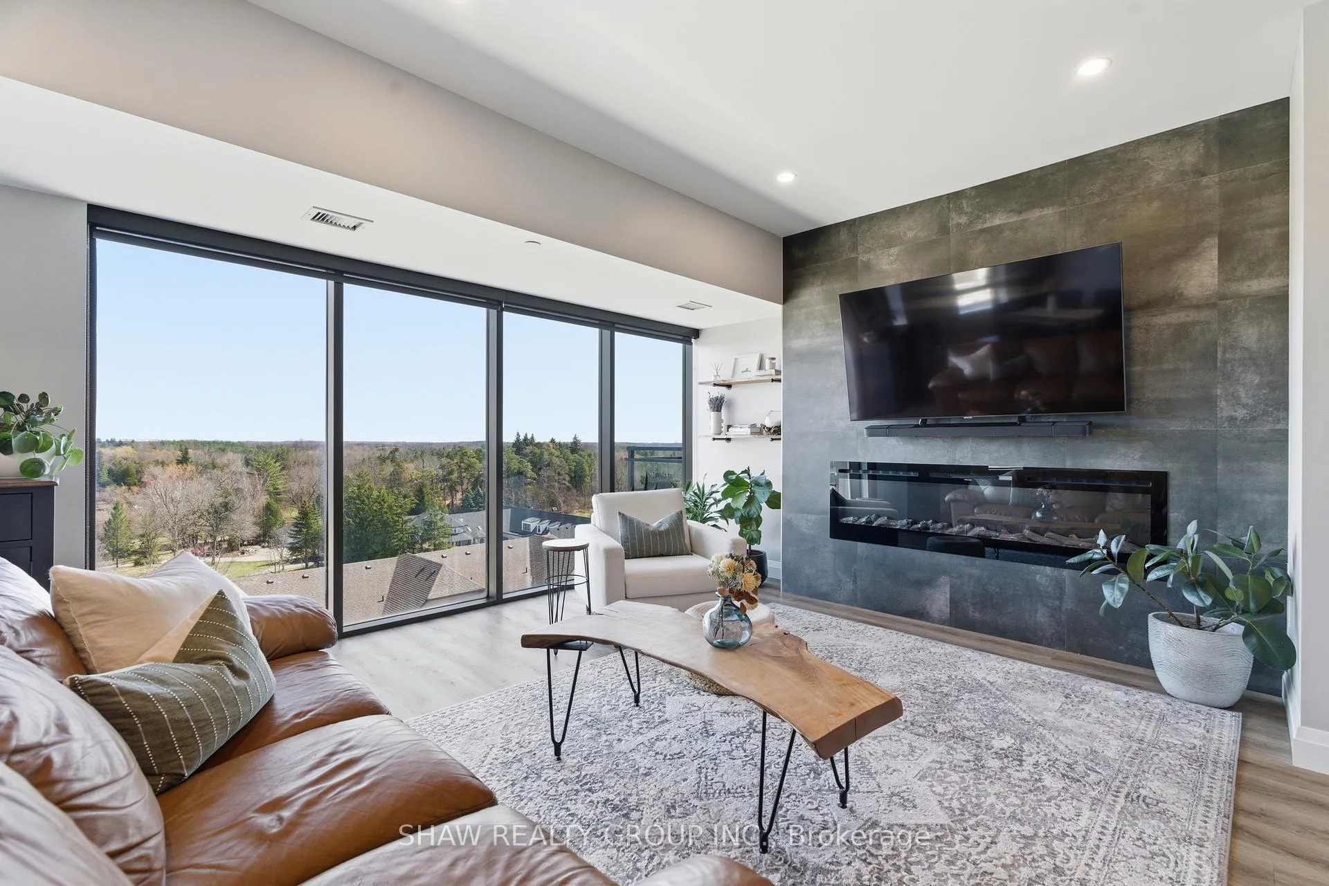 Photo 19 of Unit 805, 332 Gosling Gardens, Guelph, Clairfields/Hanlon Business Park — HOMEH