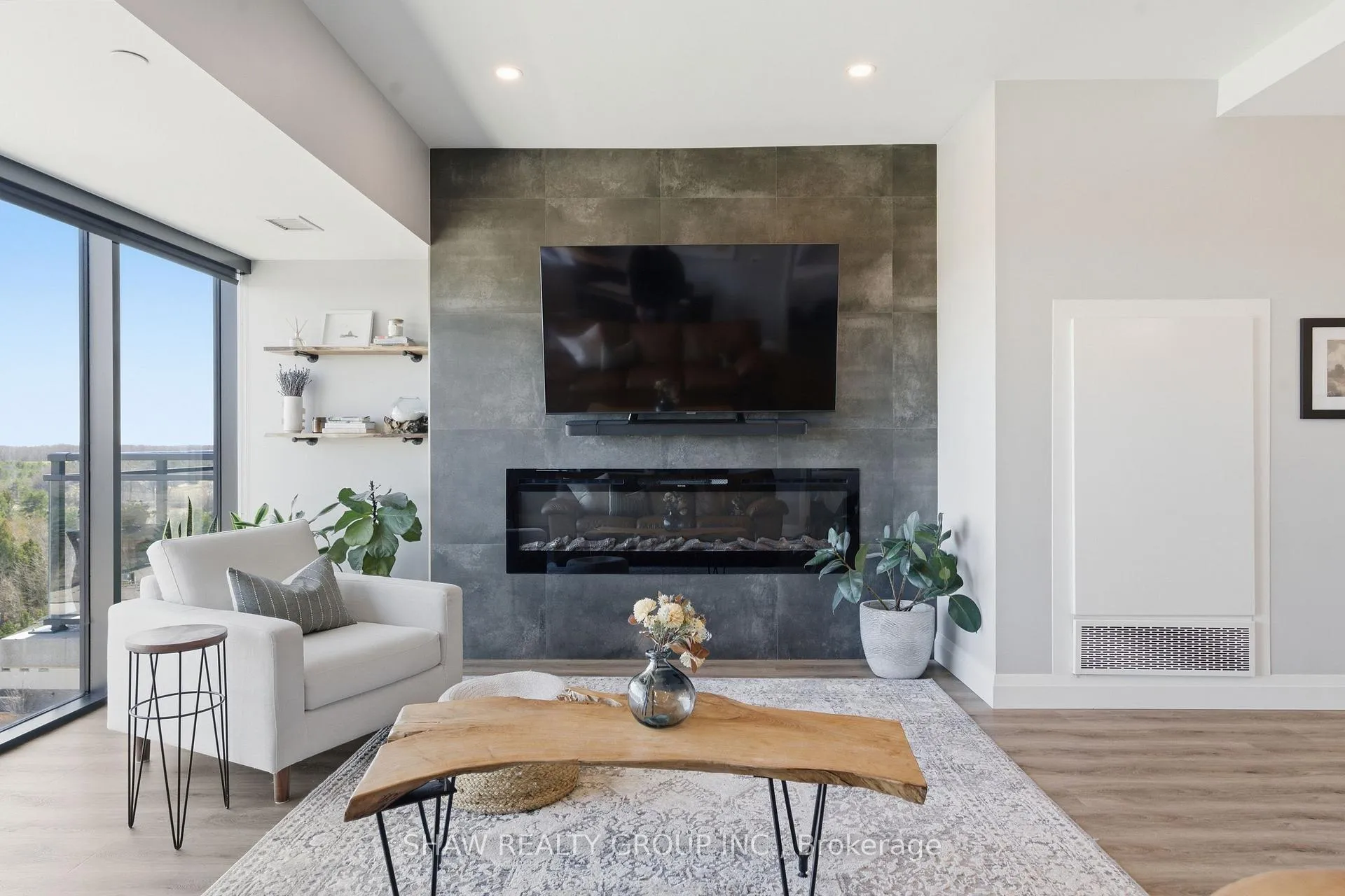 Photo 31 of Unit 805, 332 Gosling Gardens, Guelph, Clairfields/Hanlon Business Park — HOMEH