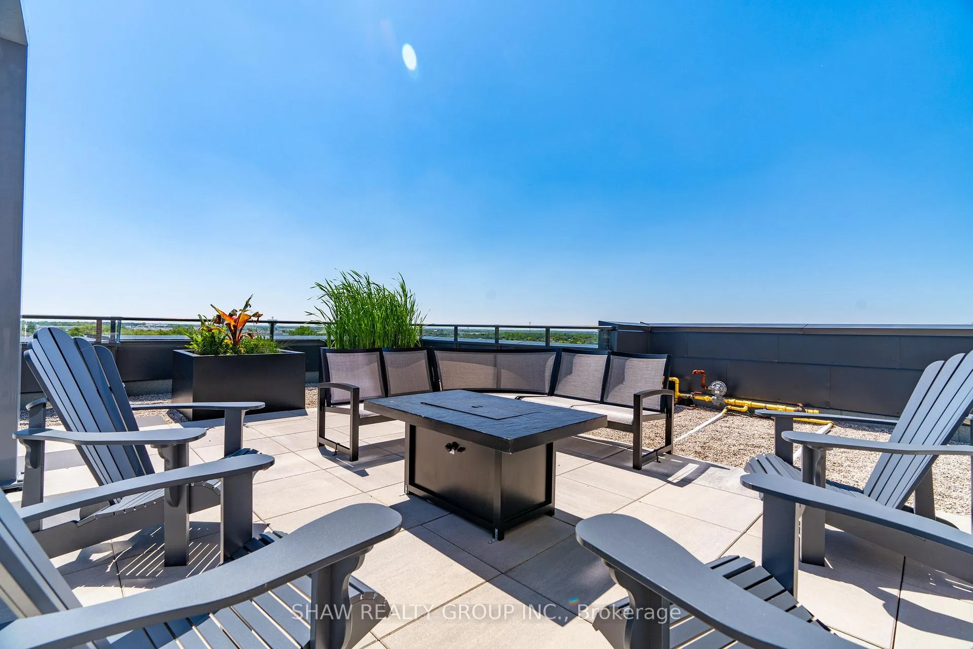 Photo 44 of Unit 805, 332 Gosling Gardens, Guelph, Clairfields/Hanlon Business Park — HOMEH