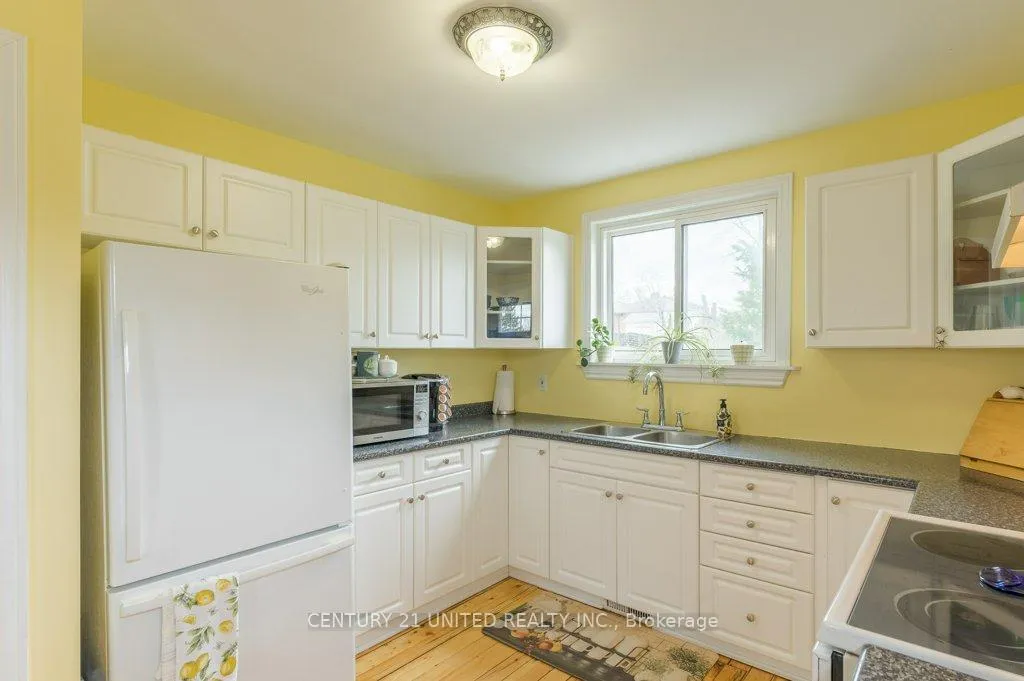 Photo 20 of 111 Strickland Street, Selwyn — HOMEH
