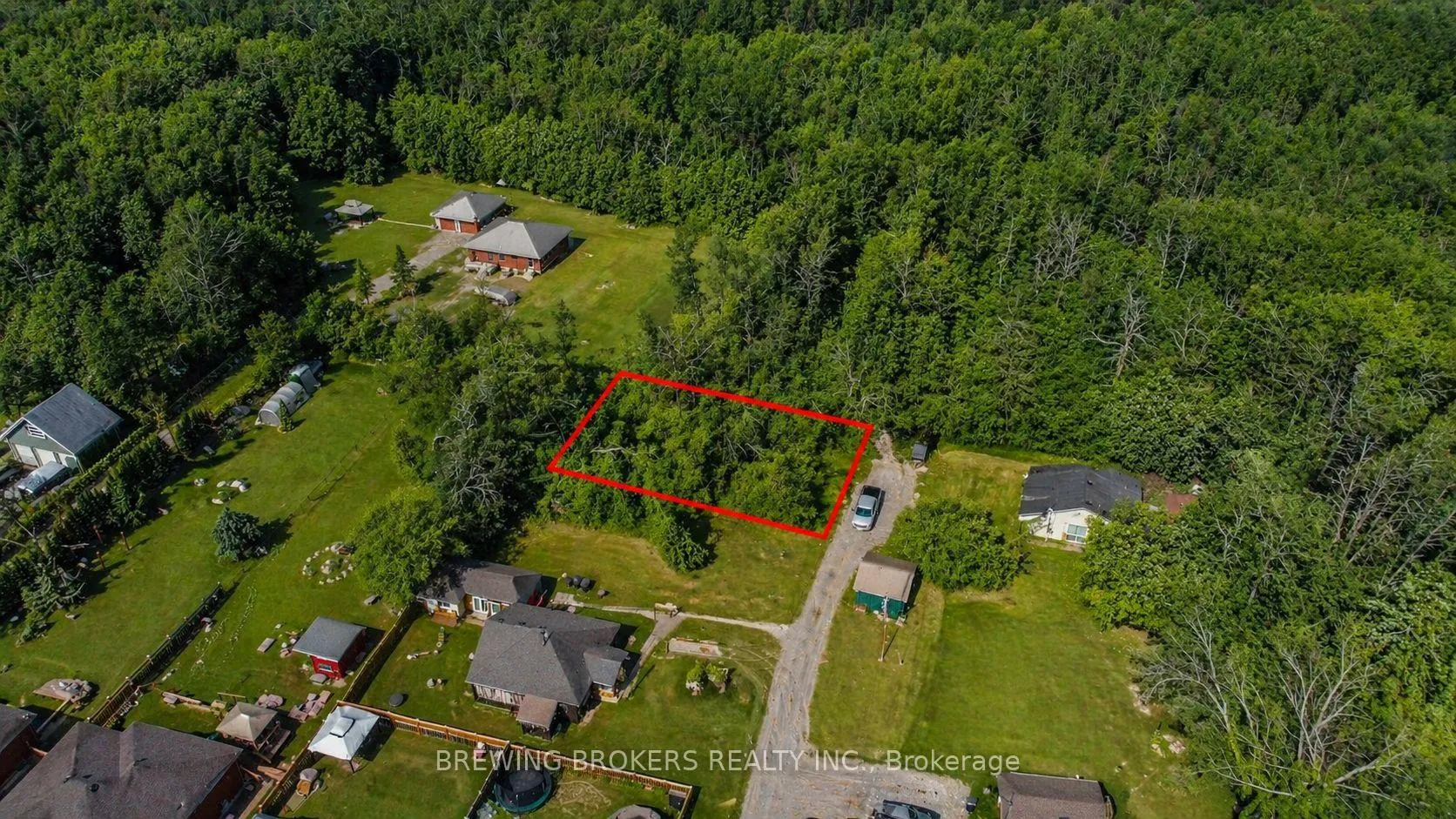 Photo 2 of 1422 Maple Way, Innisfil, Rural Innisfil — HOMEH