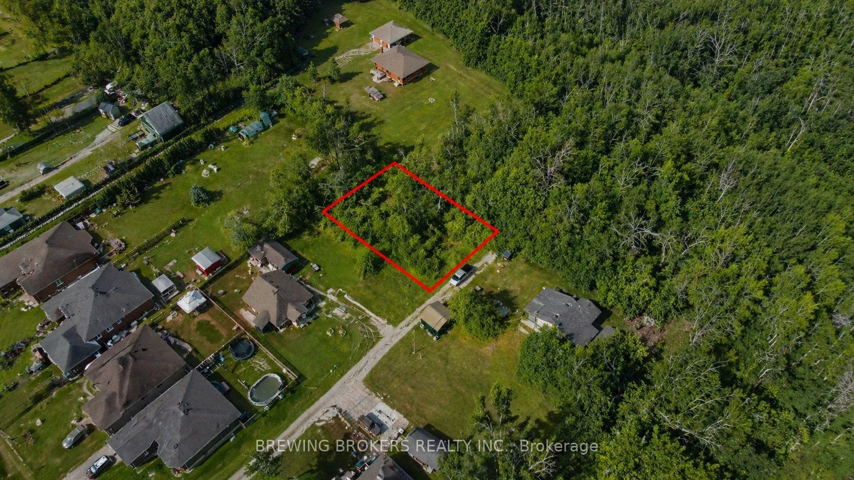 Photo 5 of 1422 Maple Way, Innisfil, Rural Innisfil — HOMEH