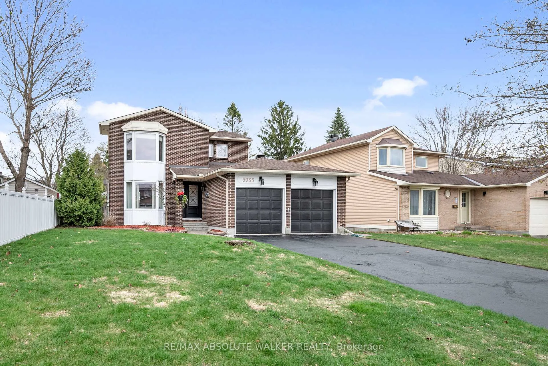 Photo 1 of 5935 Meadowglen Drive, Ottawa, Chapel Hill — HOMEH