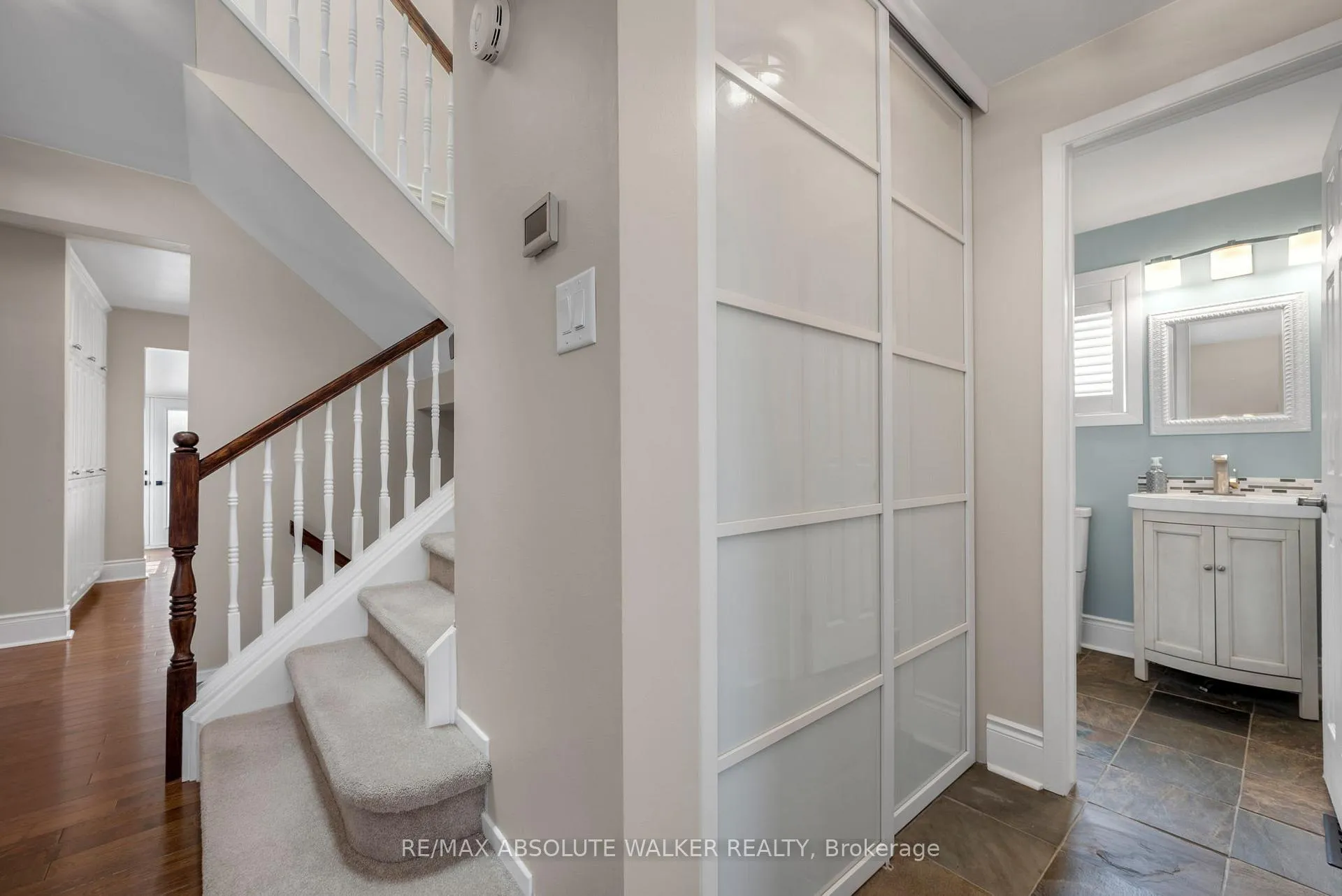 Photo 4 of 5935 Meadowglen Drive, Ottawa, Chapel Hill — HOMEH