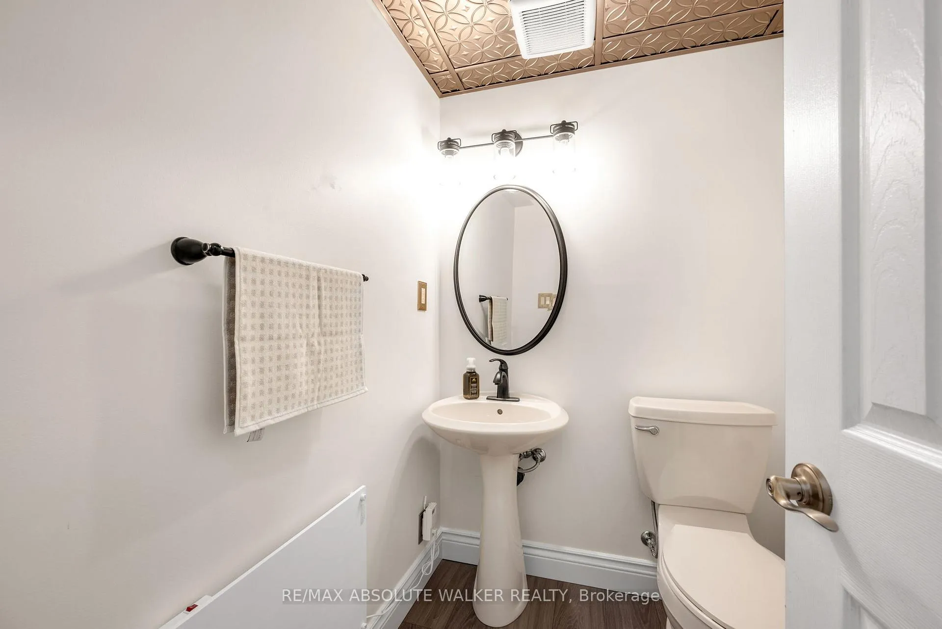 Photo 37 of 5935 Meadowglen Drive, Ottawa, Chapel Hill — HOMEH
