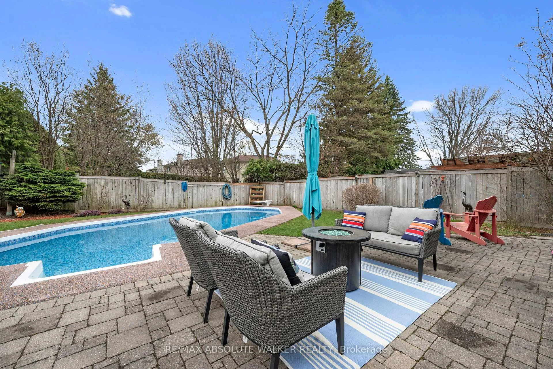 Photo 40 of 5935 Meadowglen Drive, Ottawa, Chapel Hill — HOMEH