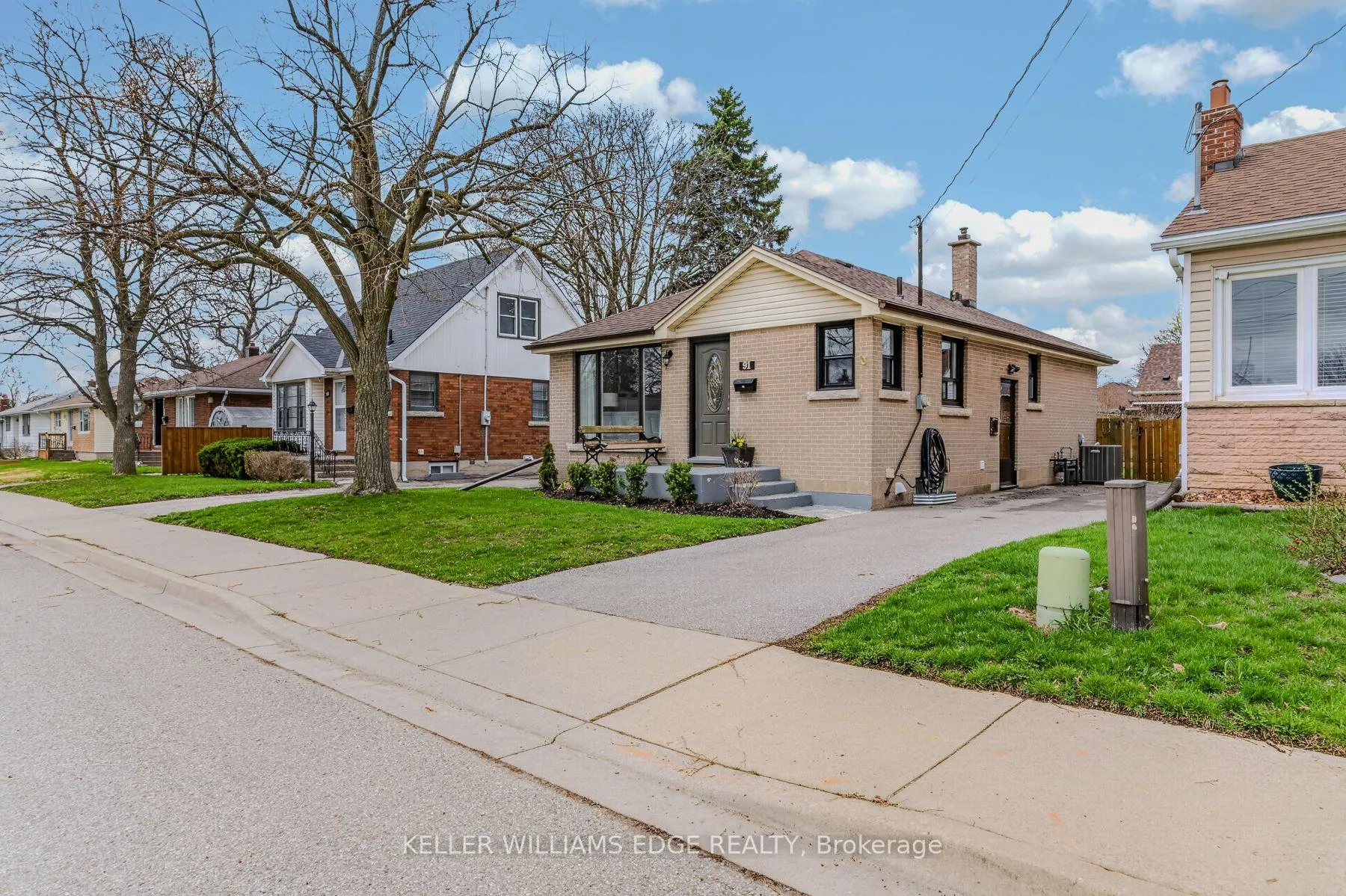 Photo 1 of 91 Ninth Avenue, Brantford — HOMEH