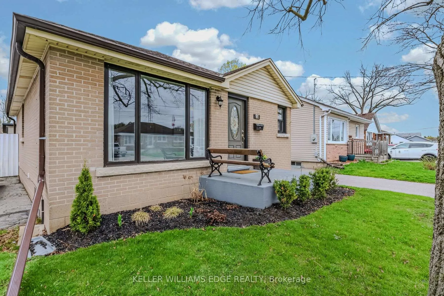Photo 3 of 91 Ninth Avenue, Brantford — HOMEH