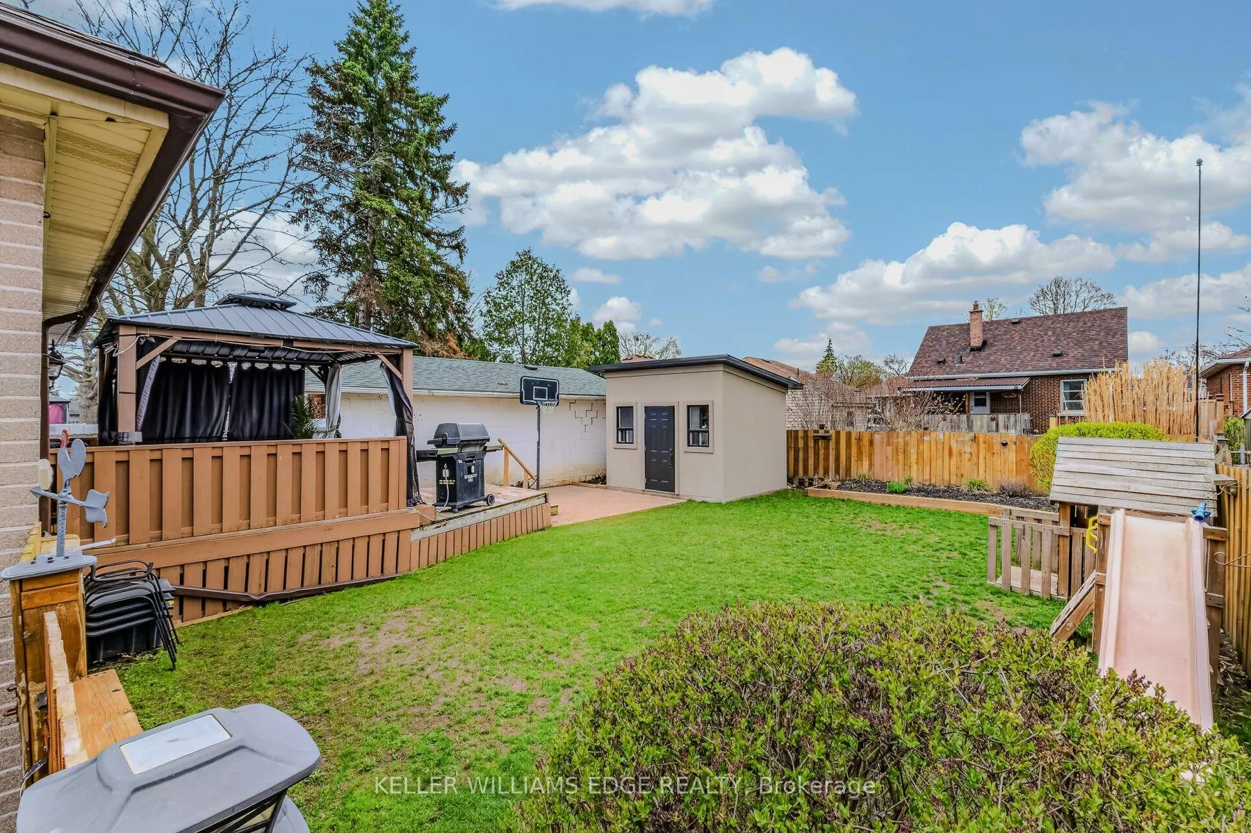 Photo 6 of 91 Ninth Avenue, Brantford — HOMEH