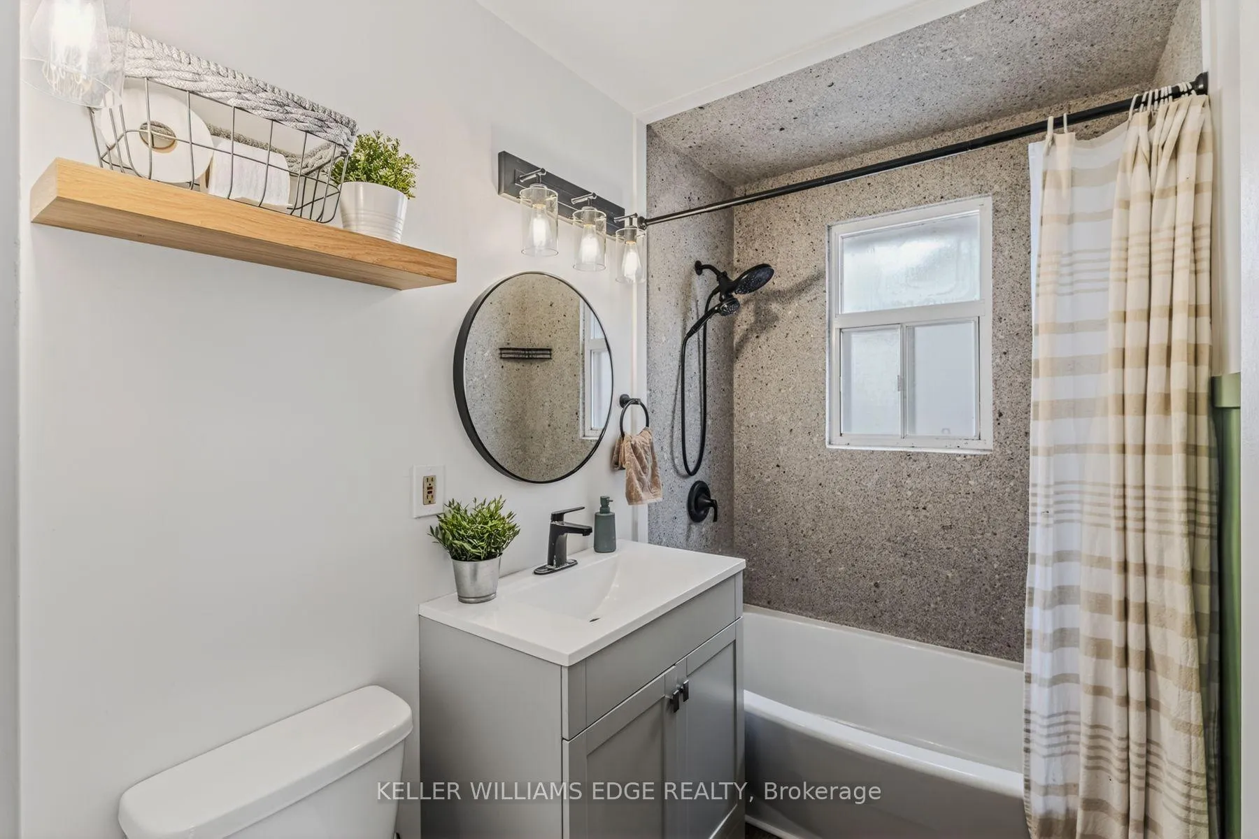 Photo 19 of 91 Ninth Avenue, Brantford — HOMEH
