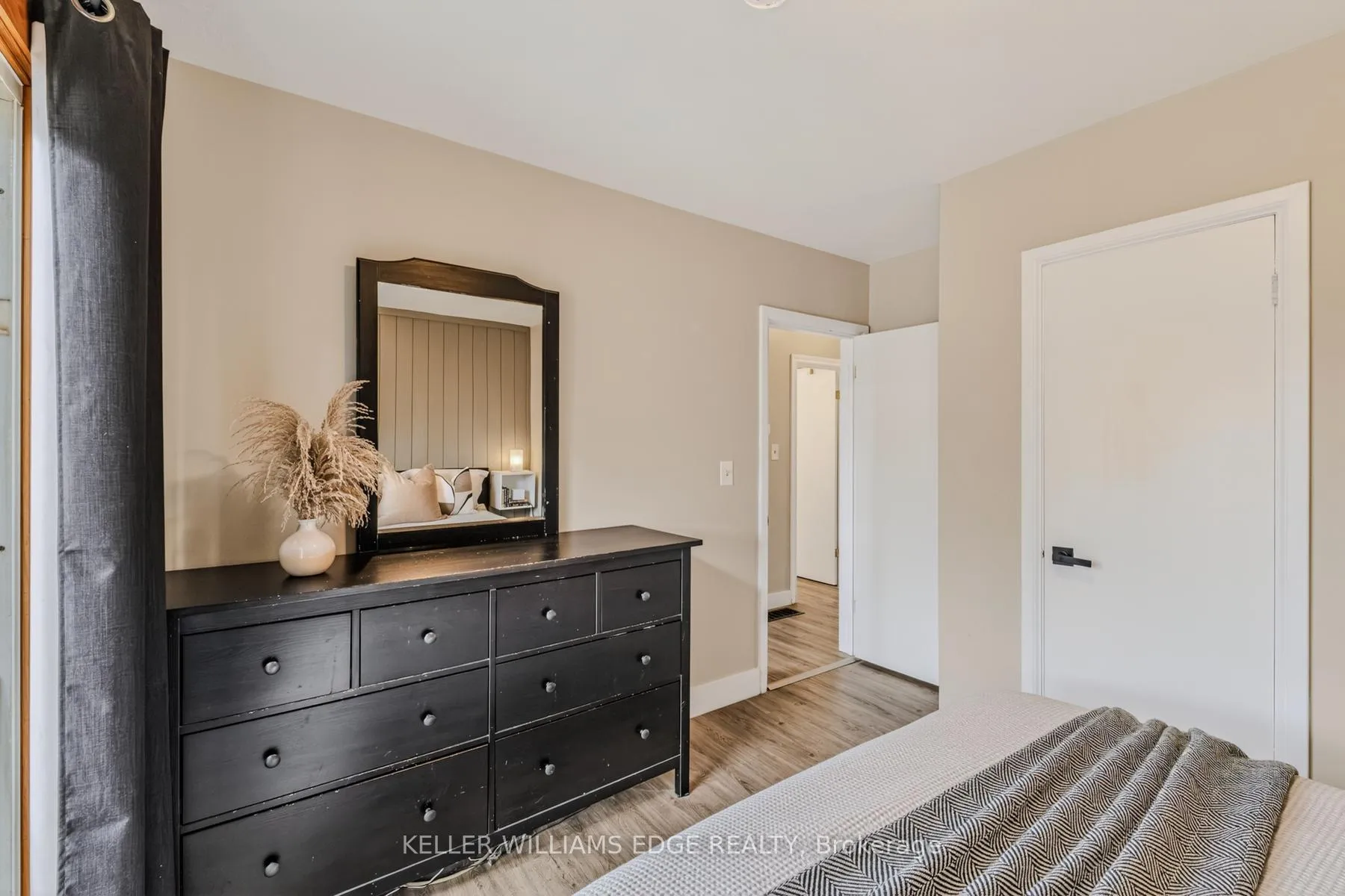 Photo 21 of 91 Ninth Avenue, Brantford — HOMEH