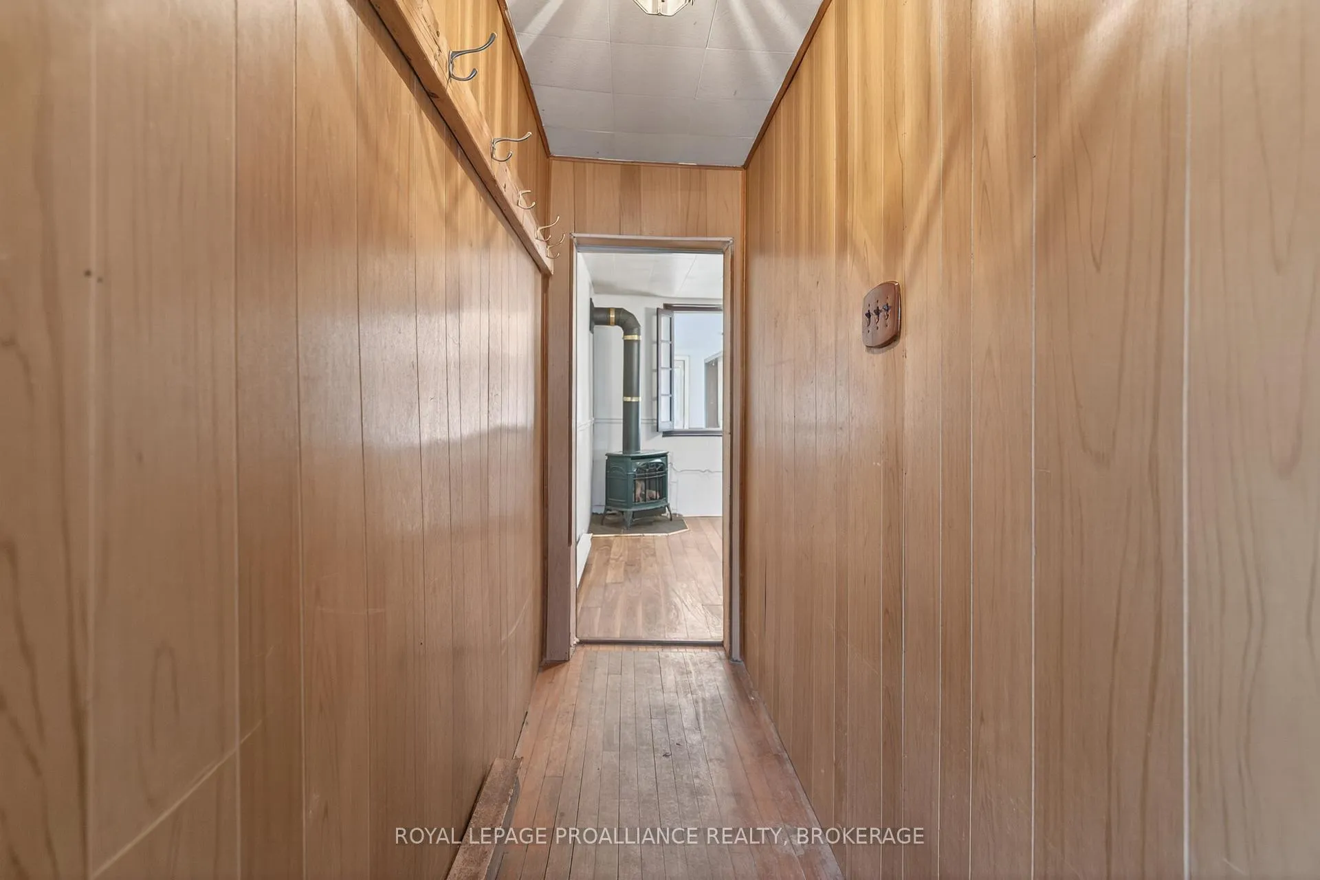 Photo 4 of 578 Union Street, Kingston, Central City West — HOMEH