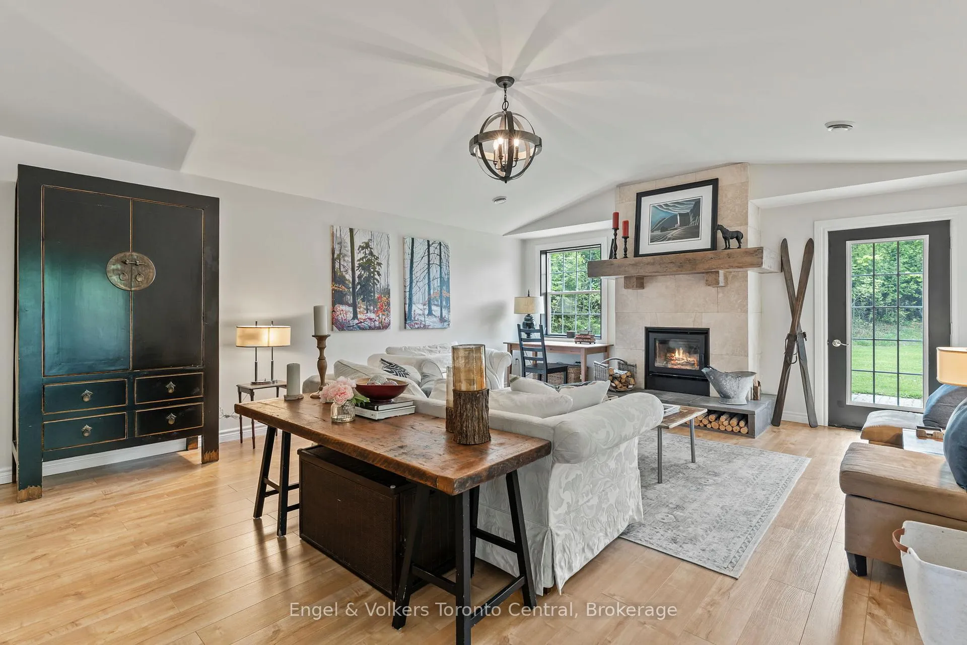 Photo 16 of 215588 Concession 4, Chatsworth — HOMEH