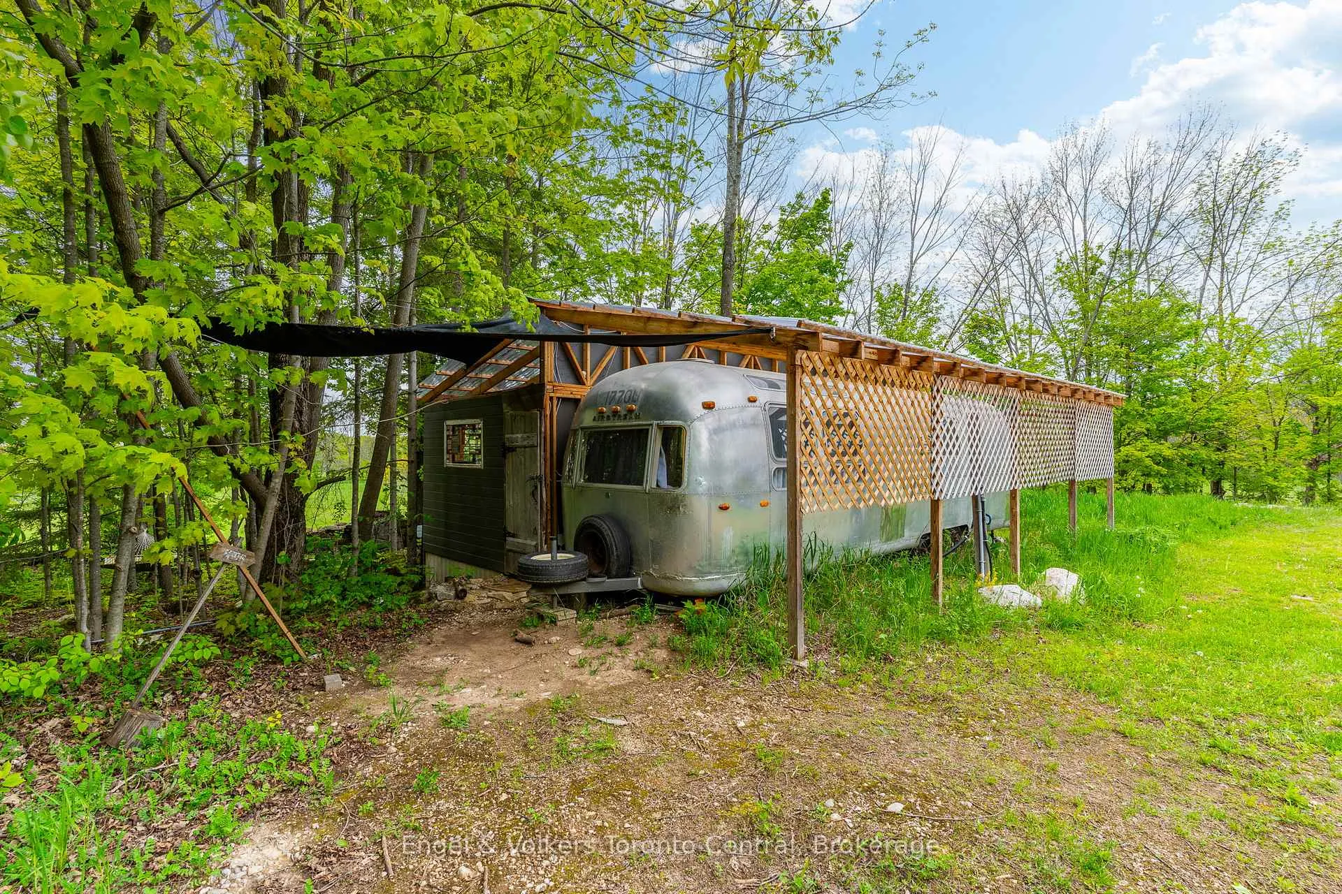 Photo 31 of 215588 Concession 4, Chatsworth — HOMEH