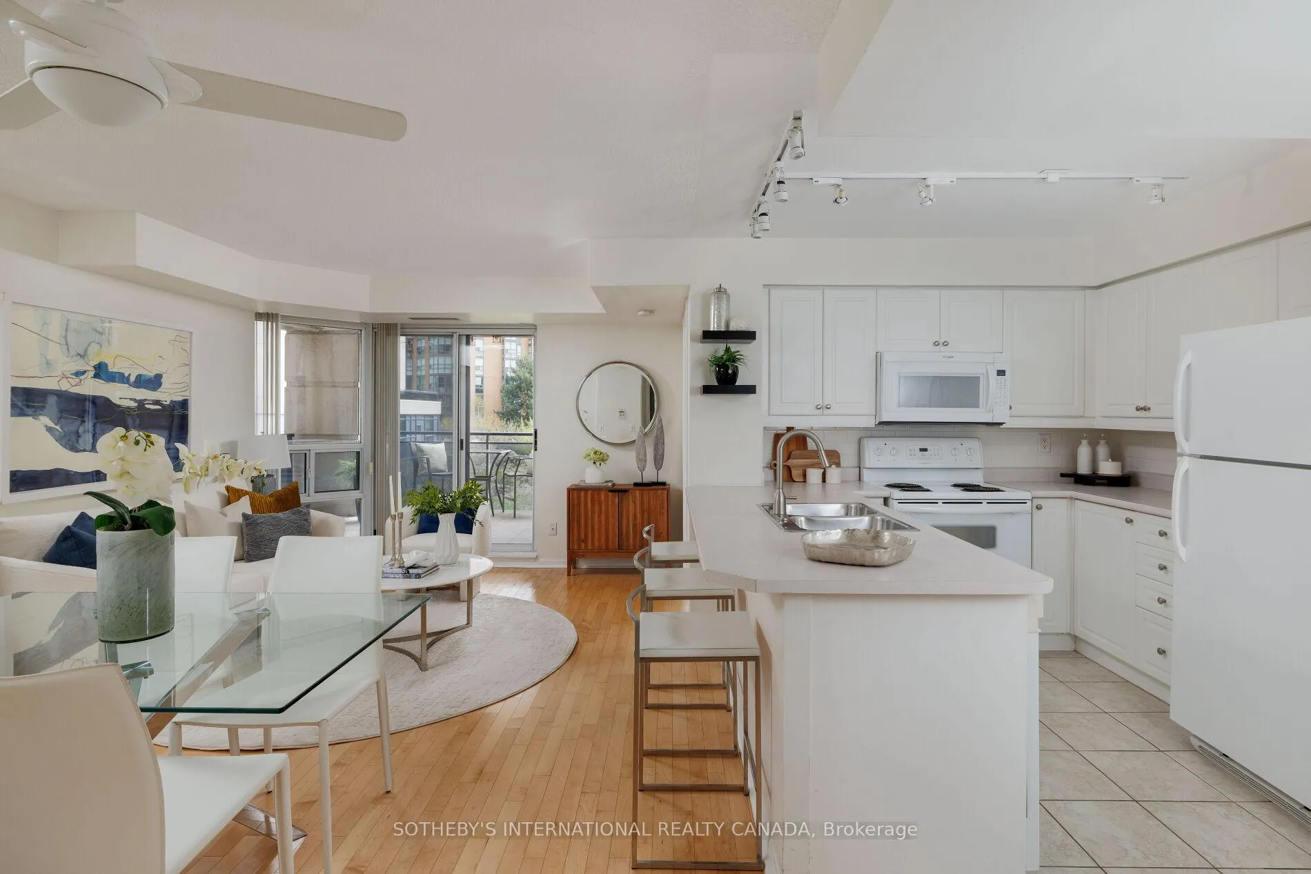 Photo 9 of Unit 201, 153 Beecroft Road, North York, Lansing-Westgate — HOMEH