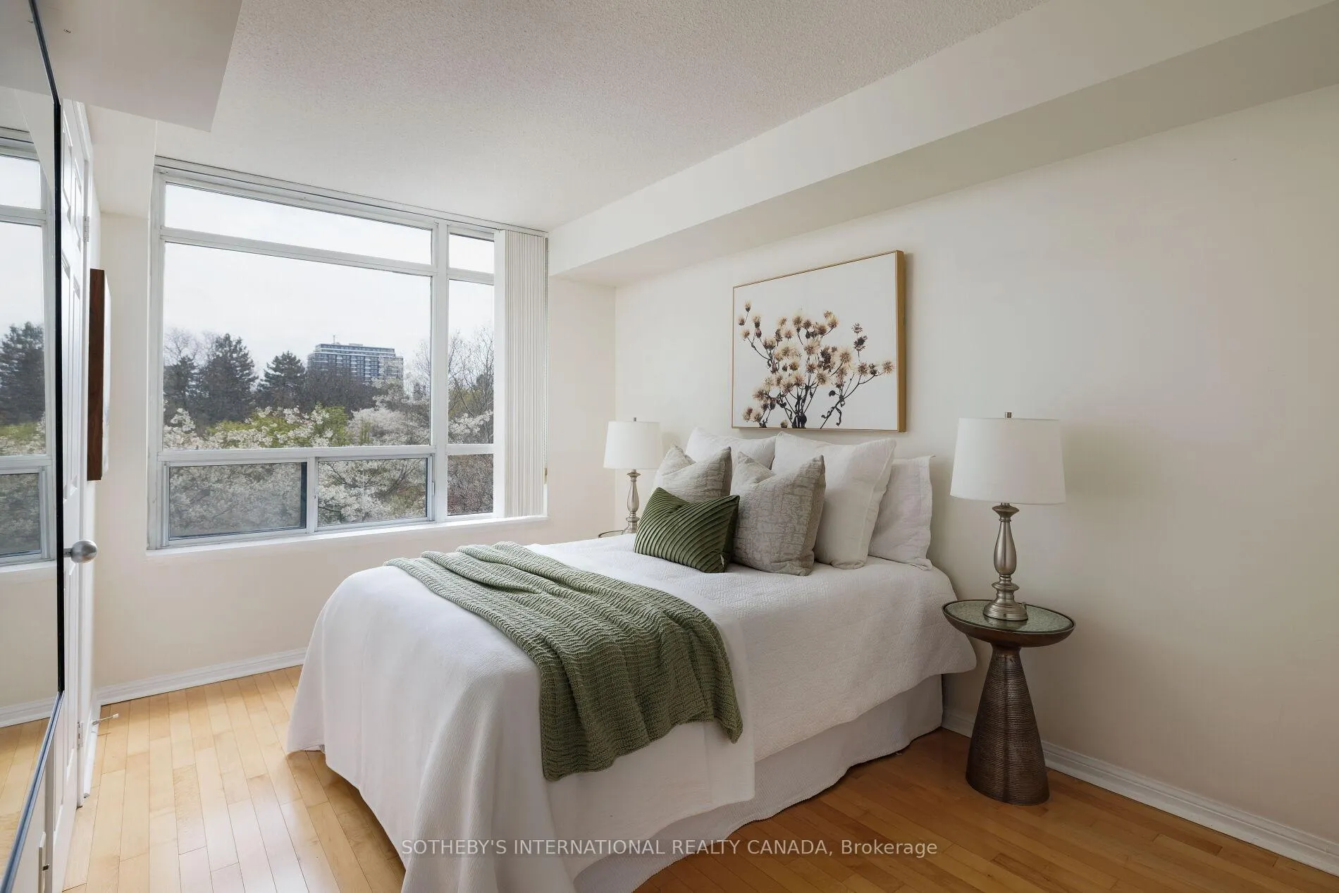 Photo 24 of Unit 201, 153 Beecroft Road, North York, Lansing-Westgate — HOMEH