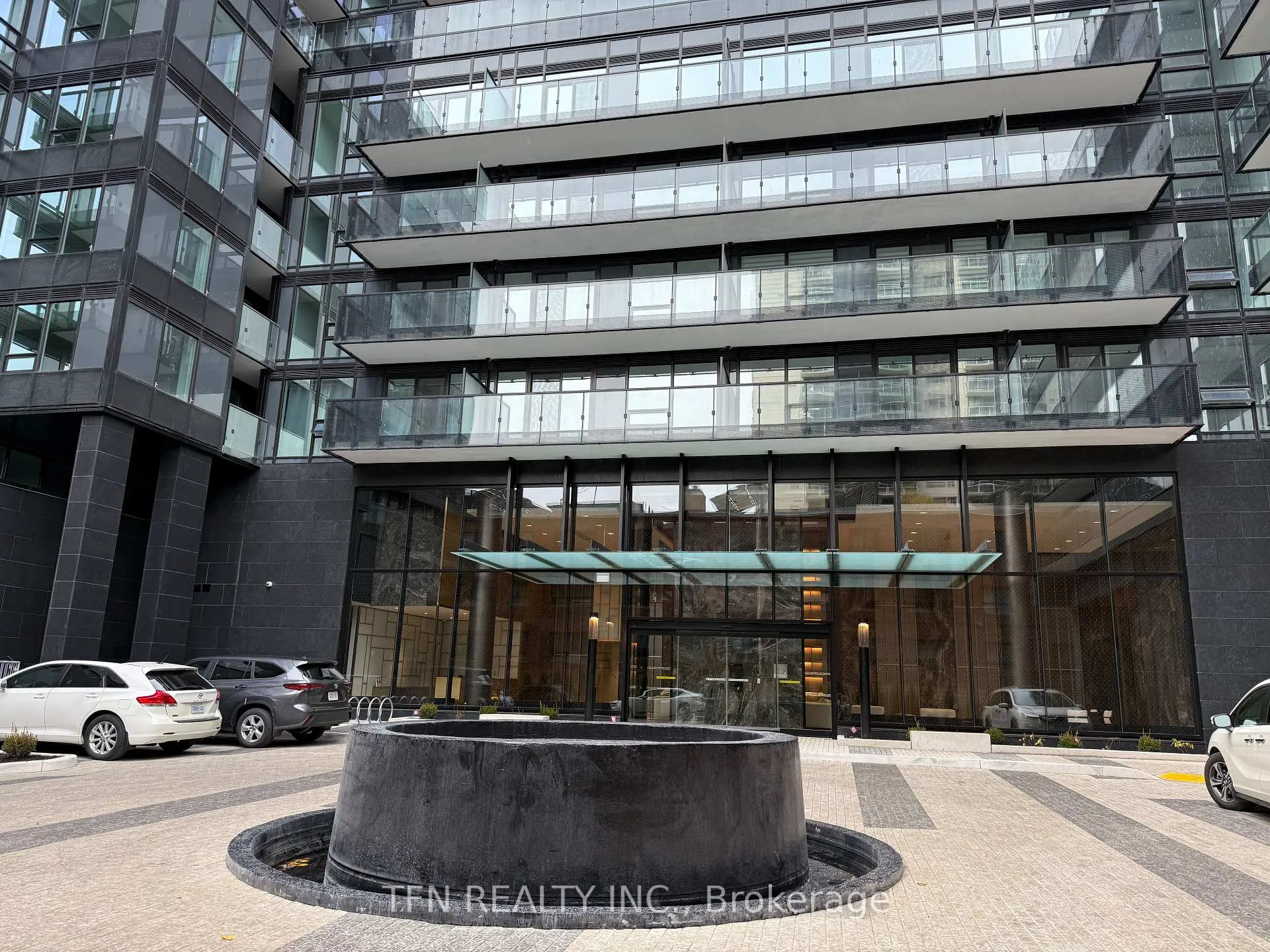 Photo 14 of Unit 1209S, 127 Broadway Avenue, Toronto, Mount Pleasant West — HOMEH