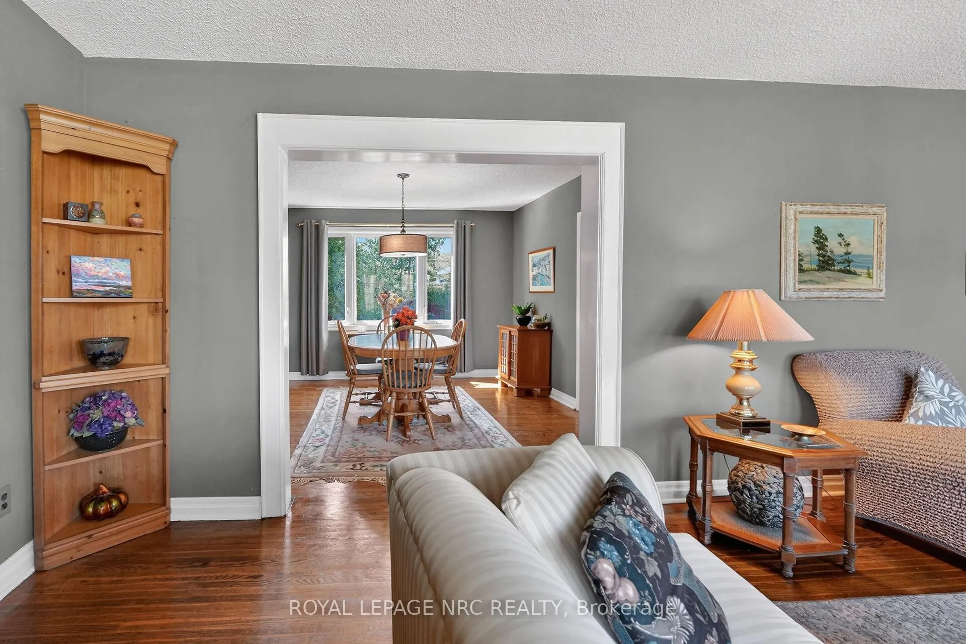 Photo 7 of 10 Briarfield Crescent, St. Catharines, Glendale/Glenridge — HOMEH
