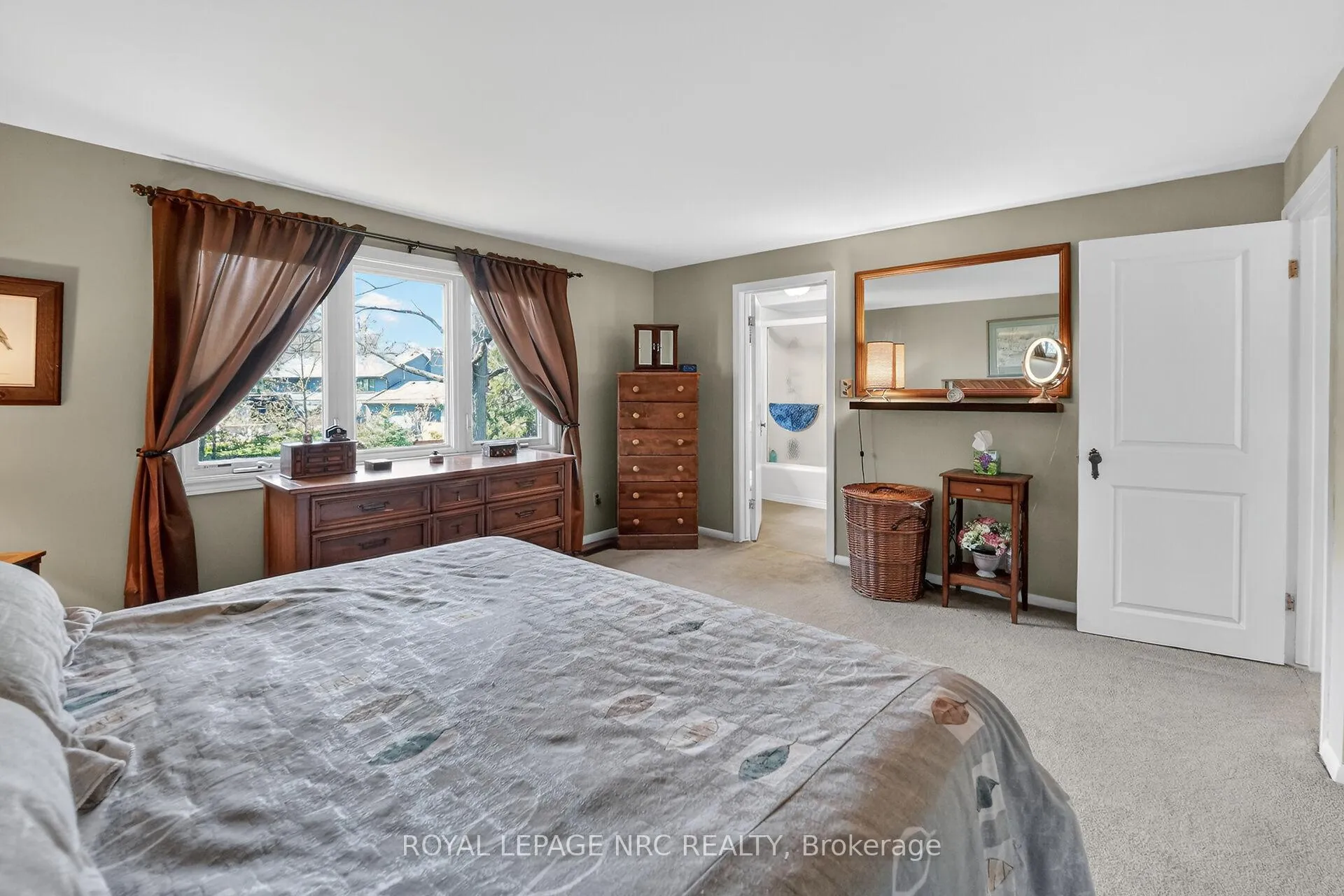 Photo 20 of 10 Briarfield Crescent, St. Catharines, Glendale/Glenridge — HOMEH