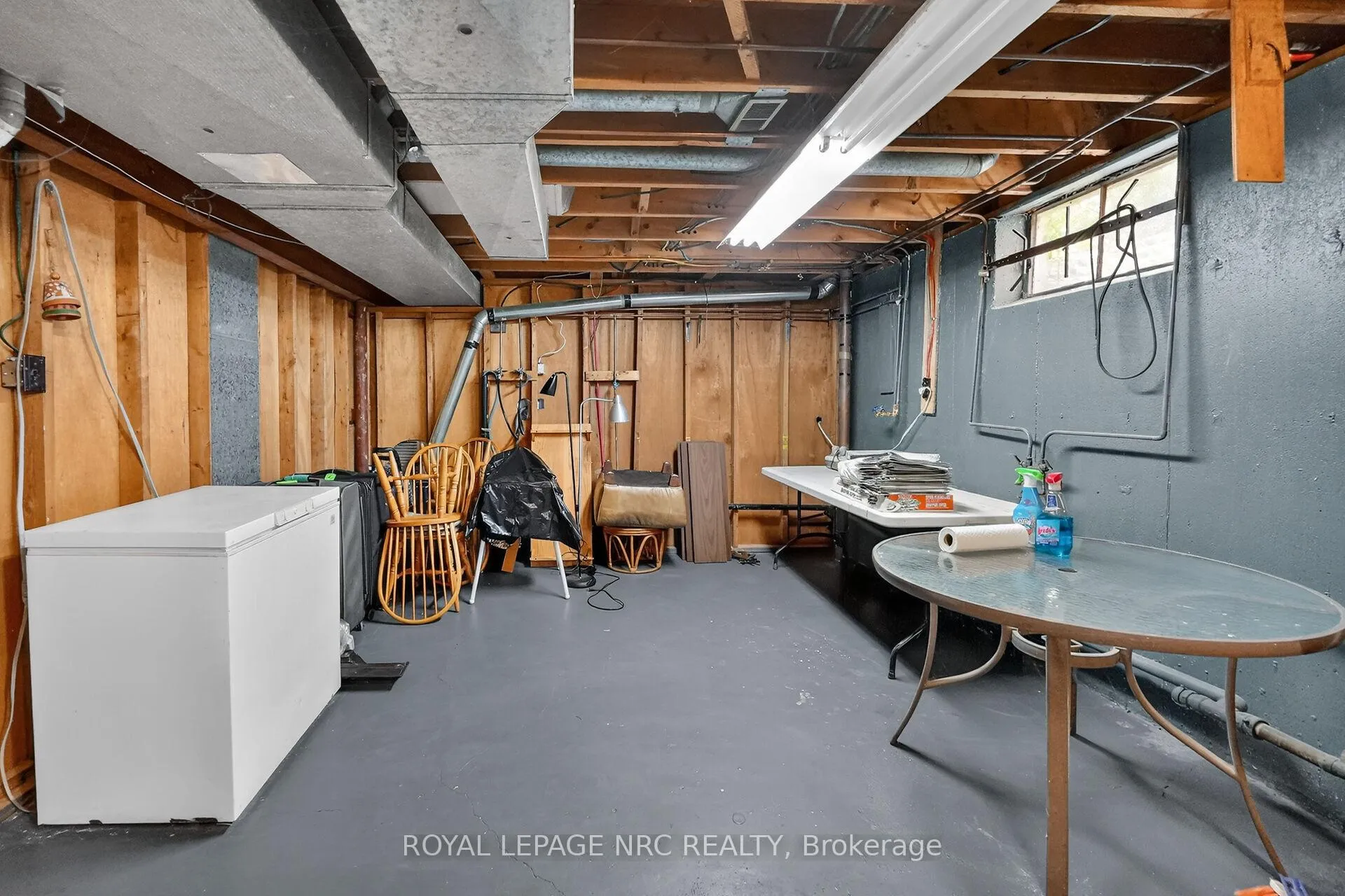 Photo 37 of 10 Briarfield Crescent, St. Catharines, Glendale/Glenridge — HOMEH