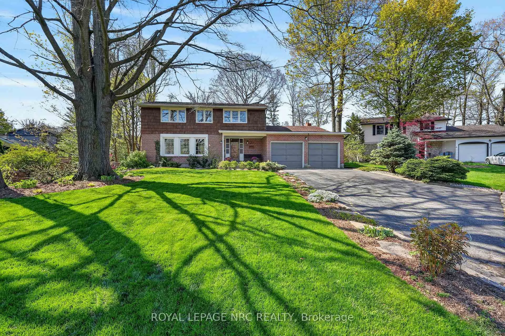 Photo 46 of 10 Briarfield Crescent, St. Catharines, Glendale/Glenridge — HOMEH