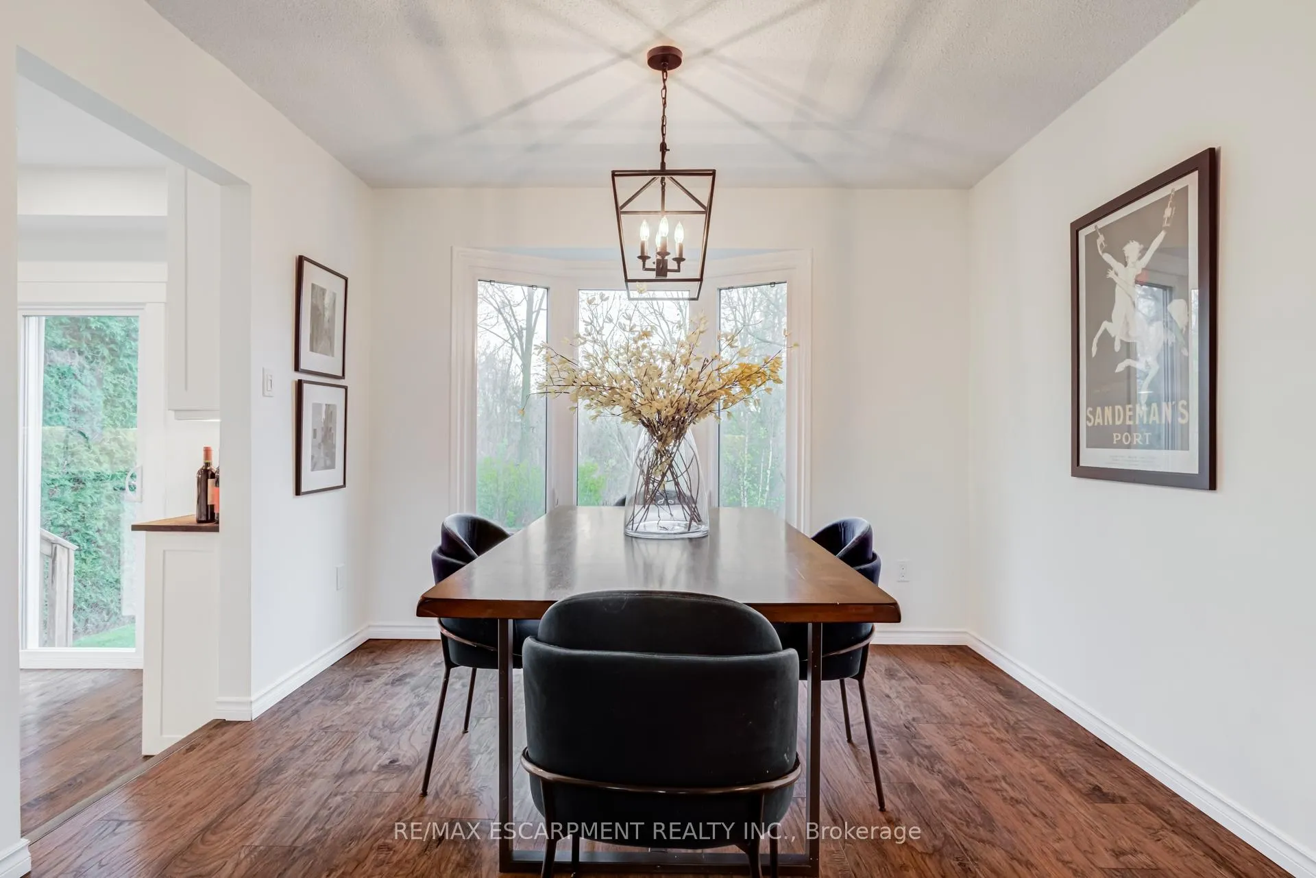 Photo 10 of 1527 Riley Avenue, Burlington, Palmer — HOMEH