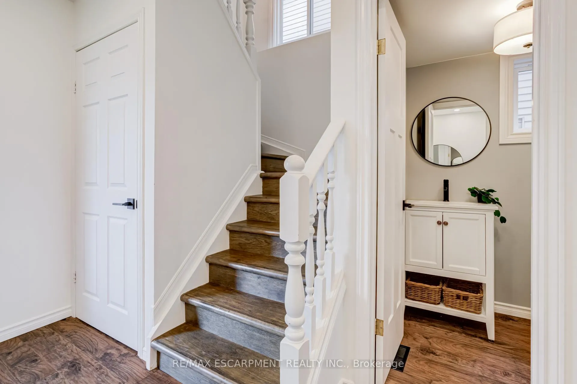 Photo 17 of 1527 Riley Avenue, Burlington, Palmer — HOMEH