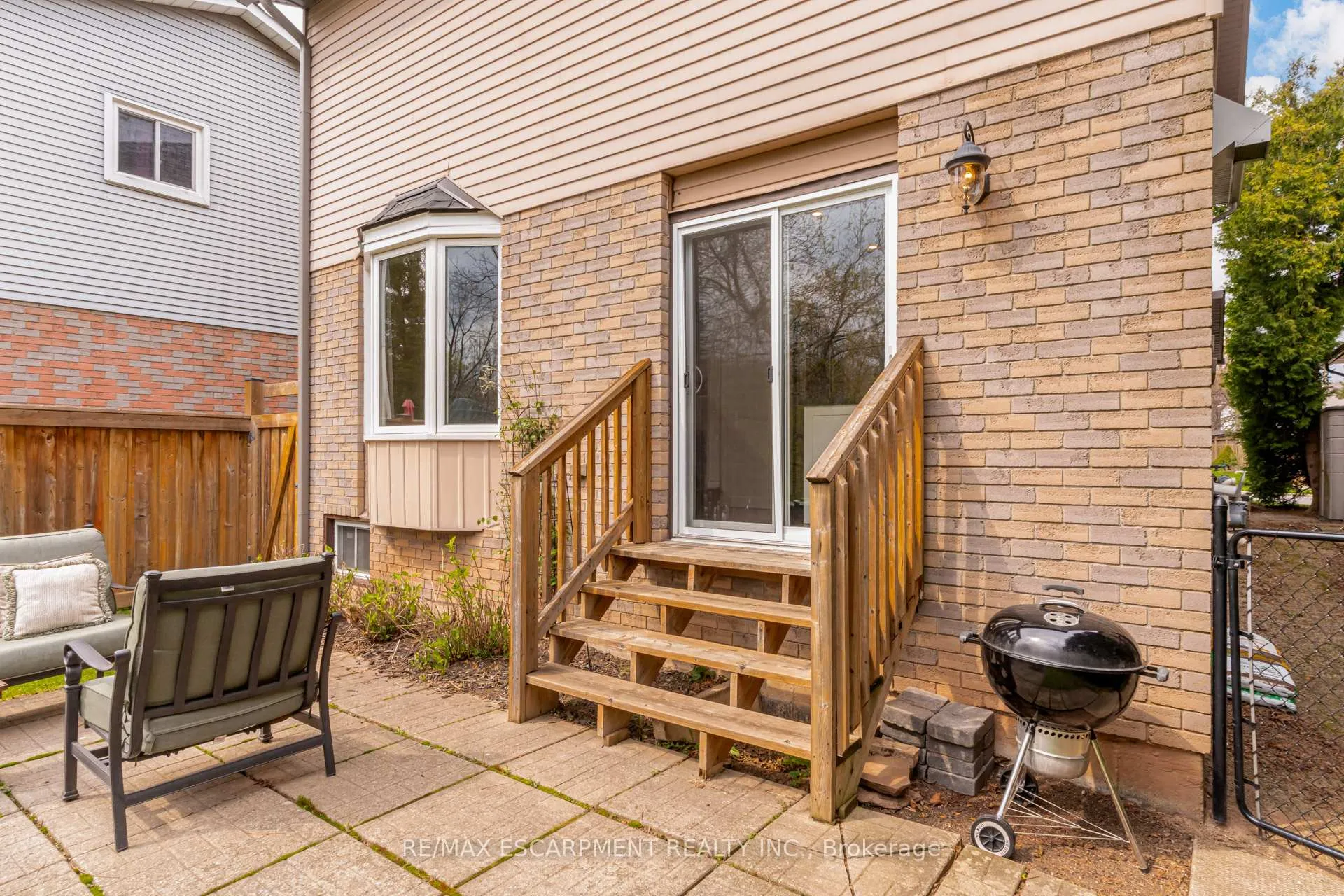 Photo 38 of 1527 Riley Avenue, Burlington, Palmer — HOMEH