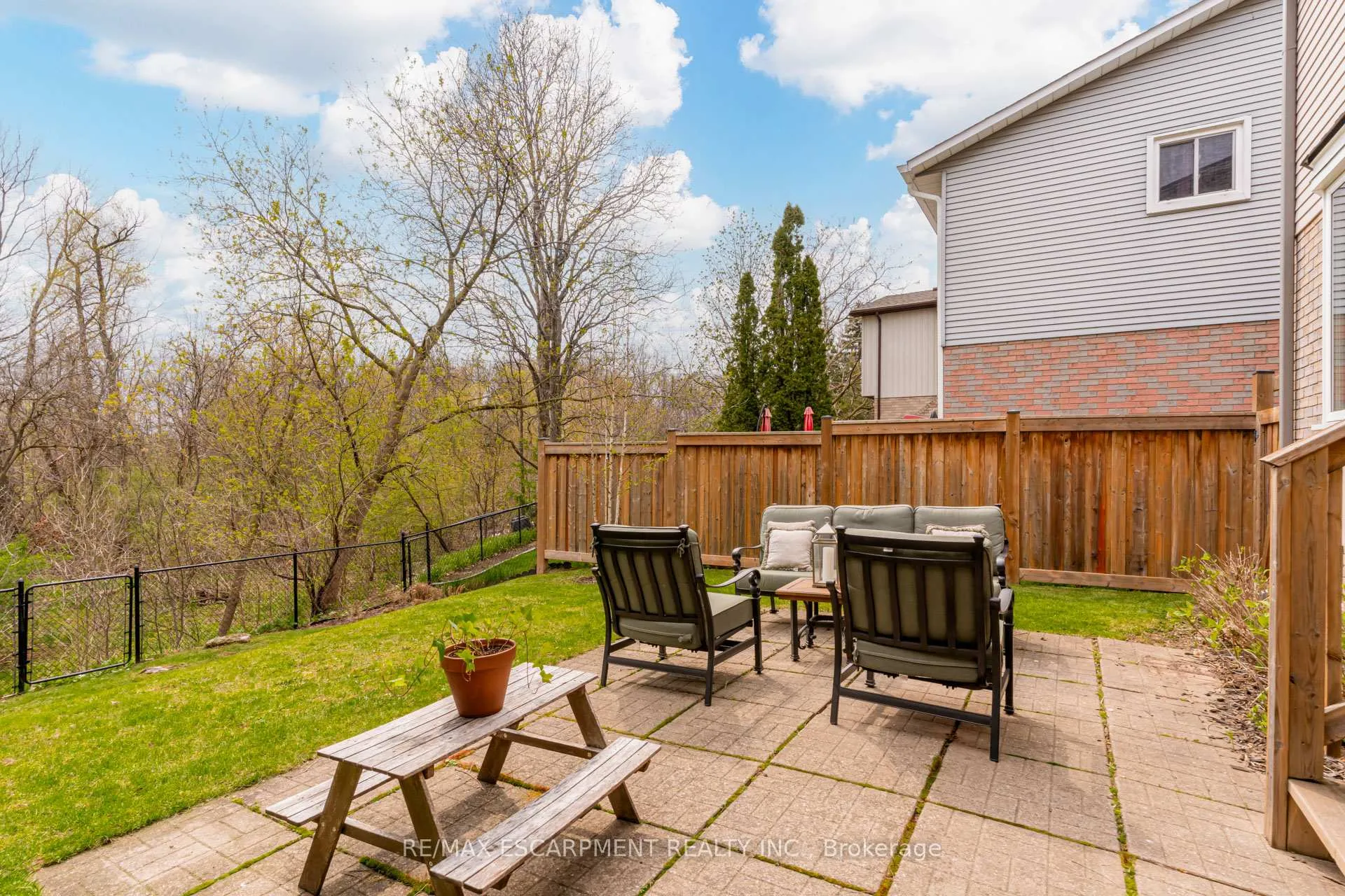 Photo 39 of 1527 Riley Avenue, Burlington, Palmer — HOMEH