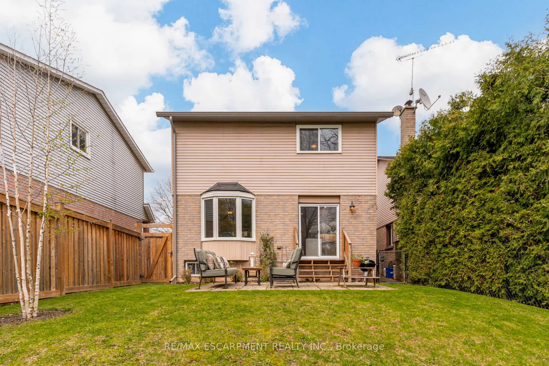 Photo 44 of 1527 Riley Avenue, Burlington, Palmer — HOMEH