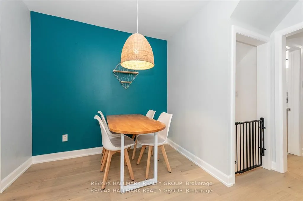 Photo 5 of 324 Montfort Street, Ottawa, Vanier — HOMEH