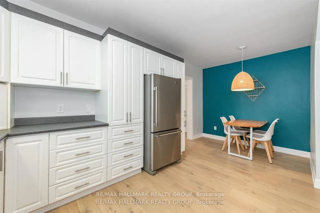 Photo 6 of 324 Montfort Street, Ottawa, Vanier — HOMEH