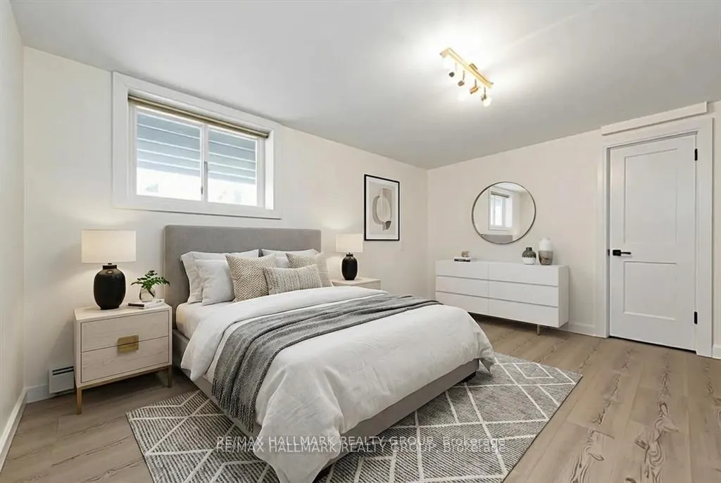 Photo 15 of 324 Montfort Street, Ottawa, Vanier — HOMEH