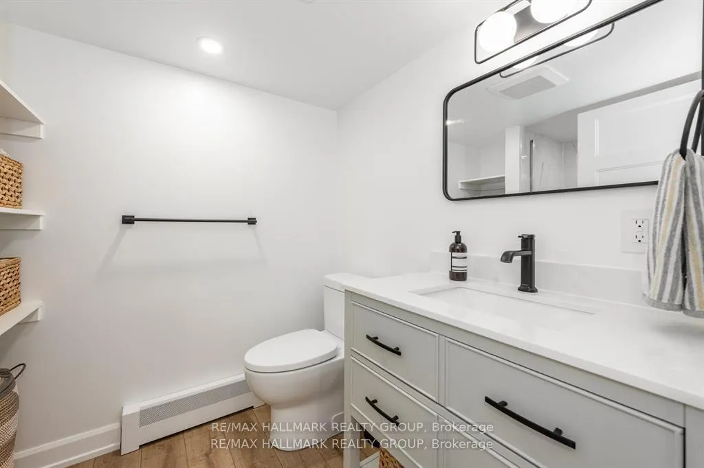 Photo 16 of 324 Montfort Street, Ottawa, Vanier — HOMEH