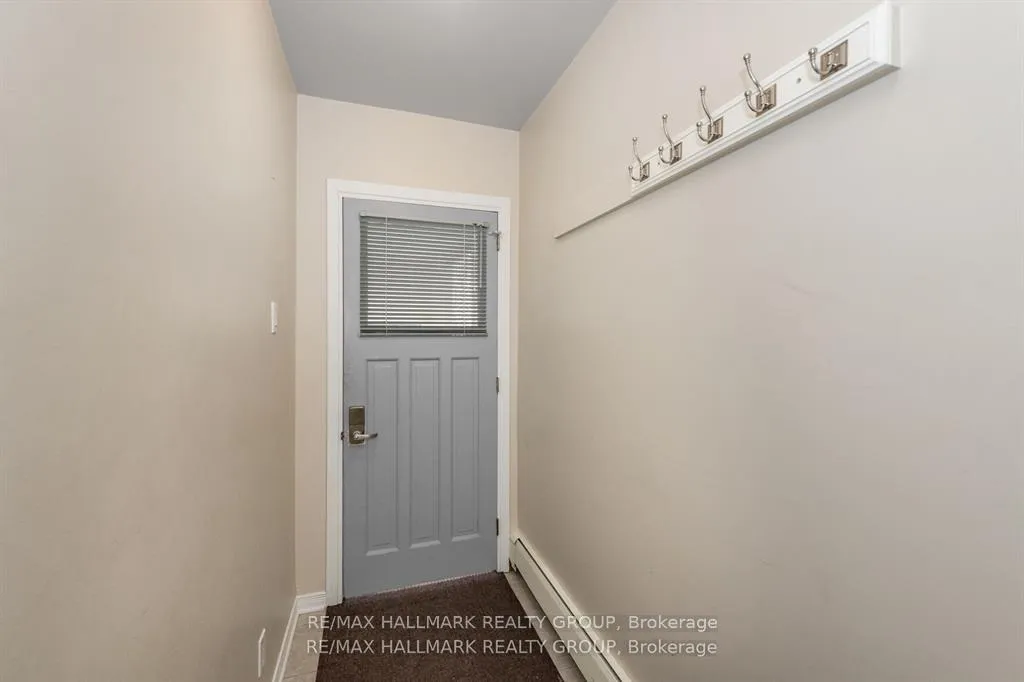 Photo 22 of 324 Montfort Street, Ottawa, Vanier — HOMEH