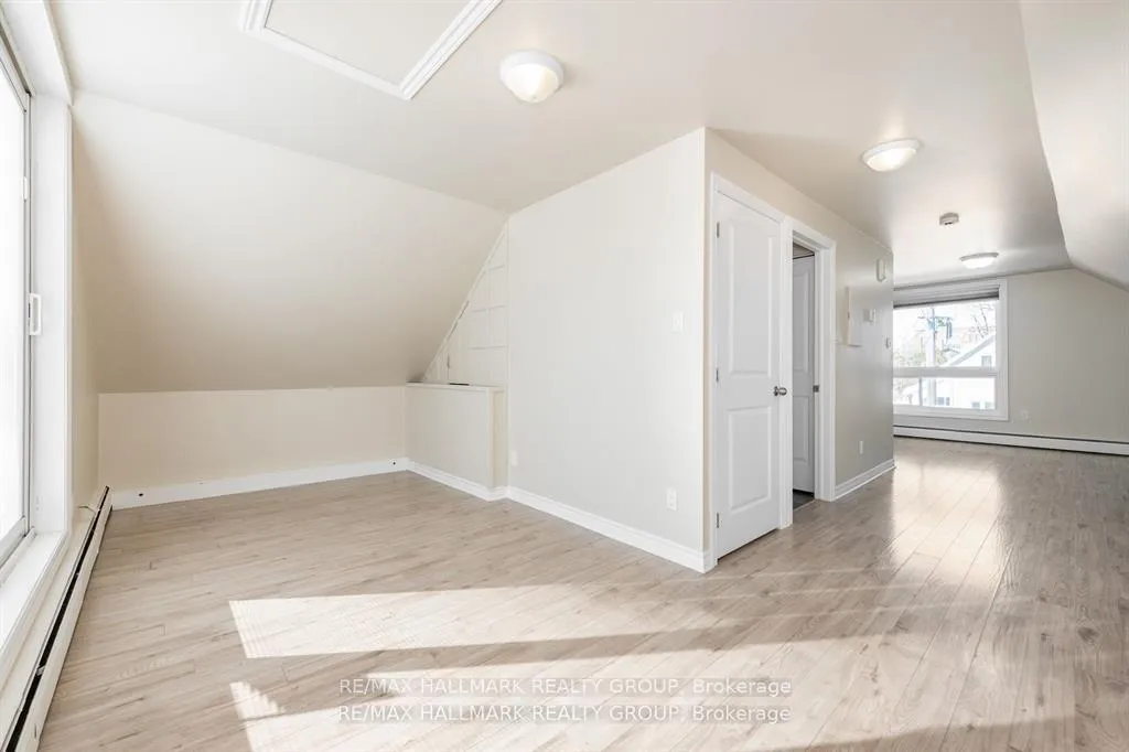 Photo 24 of 324 Montfort Street, Ottawa, Vanier — HOMEH